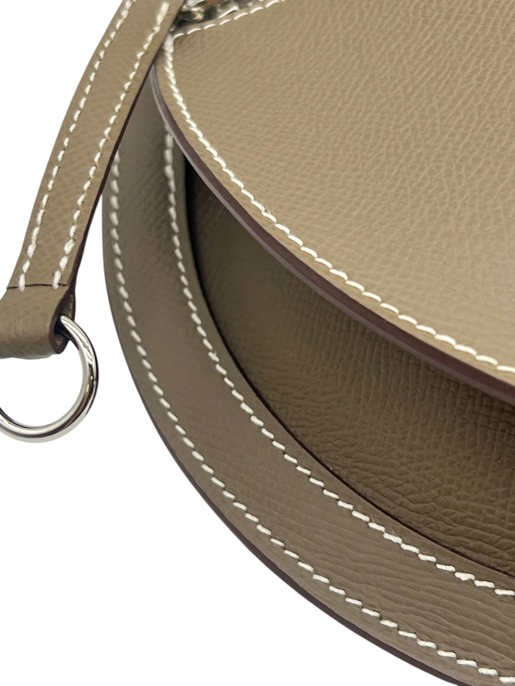 Pre-Owned HERMÉS Petite Course Bag Stamp K / Product Code: 26061002