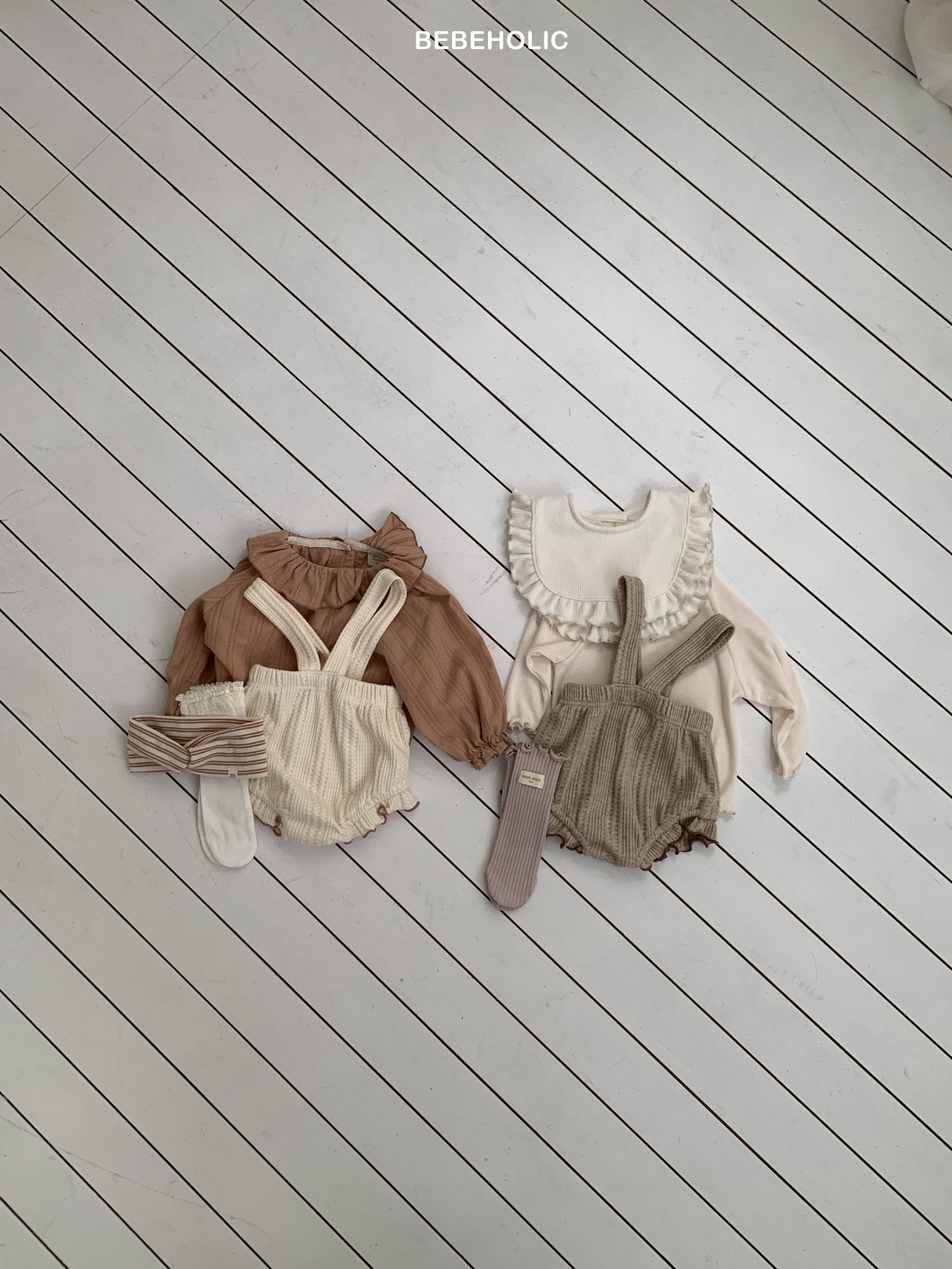 🌸預訂 韓國直送🌸🇰🇷BEBEHOLIC兩色花邊華夫格吊帶燈籠褲