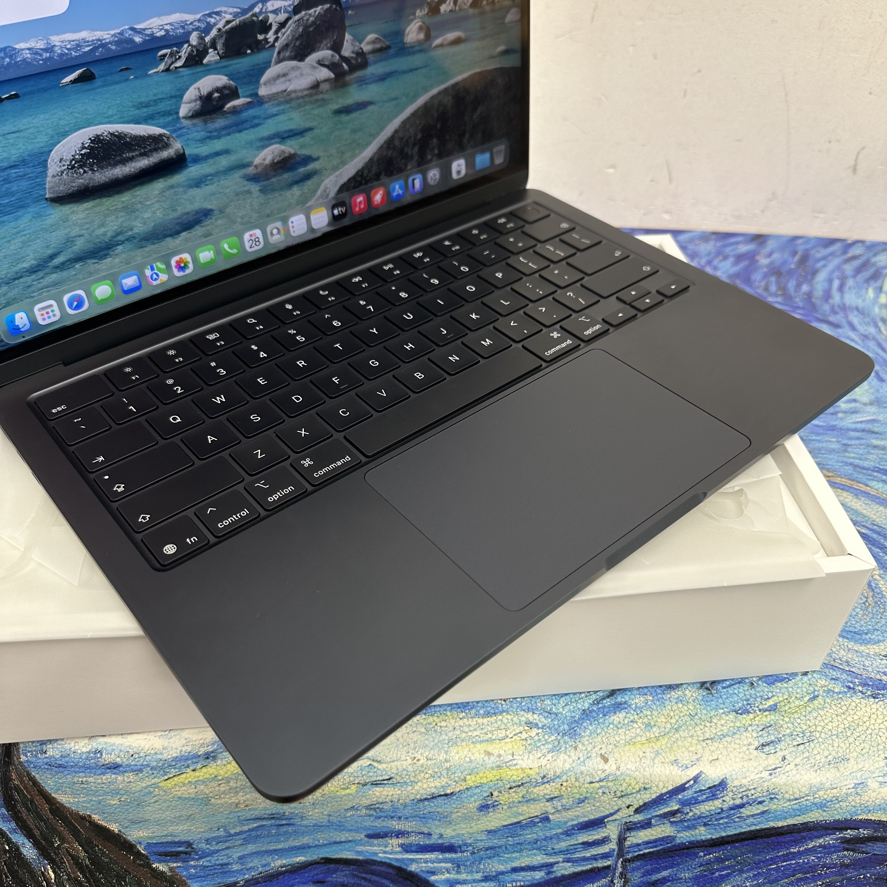 #5981 APPLE  MacBook Air M5 2026 M5 CPU/ 16GB Ram/512GB SSD/8核心GPU/Liquid Retina Mon/13吋/藍色/Gaming Laptop / Notebook / 超強續航能力/ 原廠保養/ 文書機 / 畫圖 / 剪片 / Movie / Netflix / 香港行貨✨