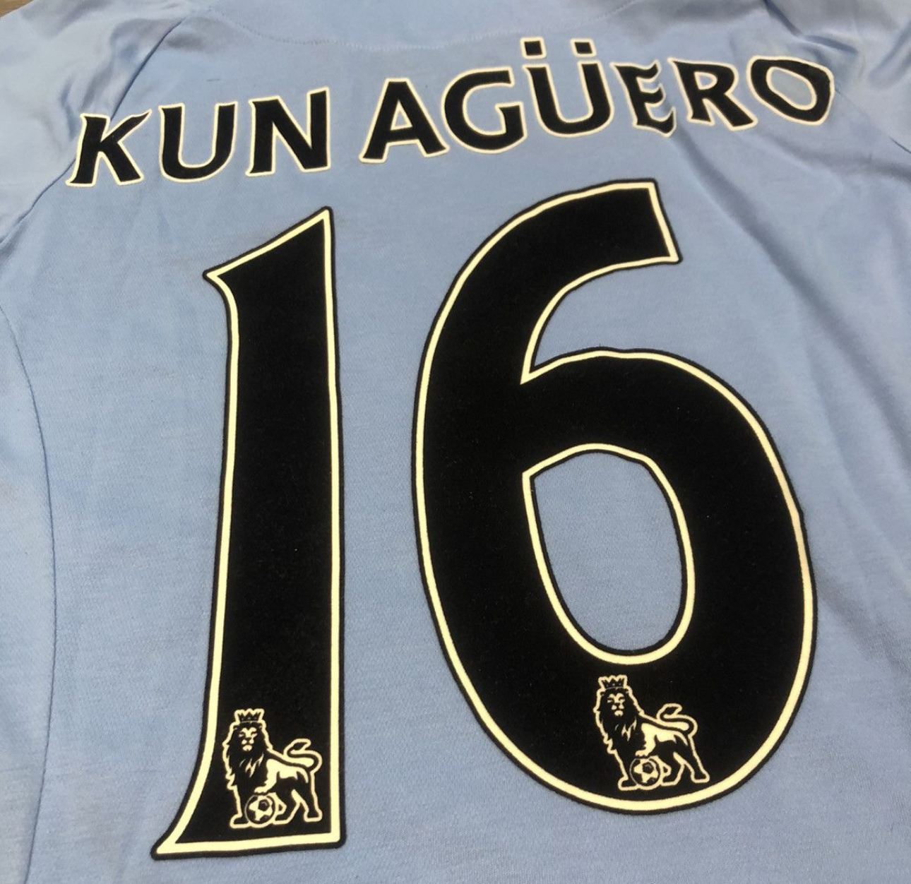 Manchester City 12/13 Longsleeves shirt #16 Aguero (bnwt)