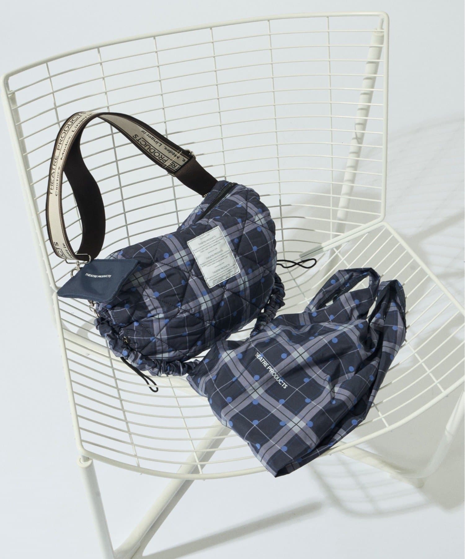 日本TP 2WAY SHOULDER BAG (附有環保袋）（大約9月尾至10月初到貨)