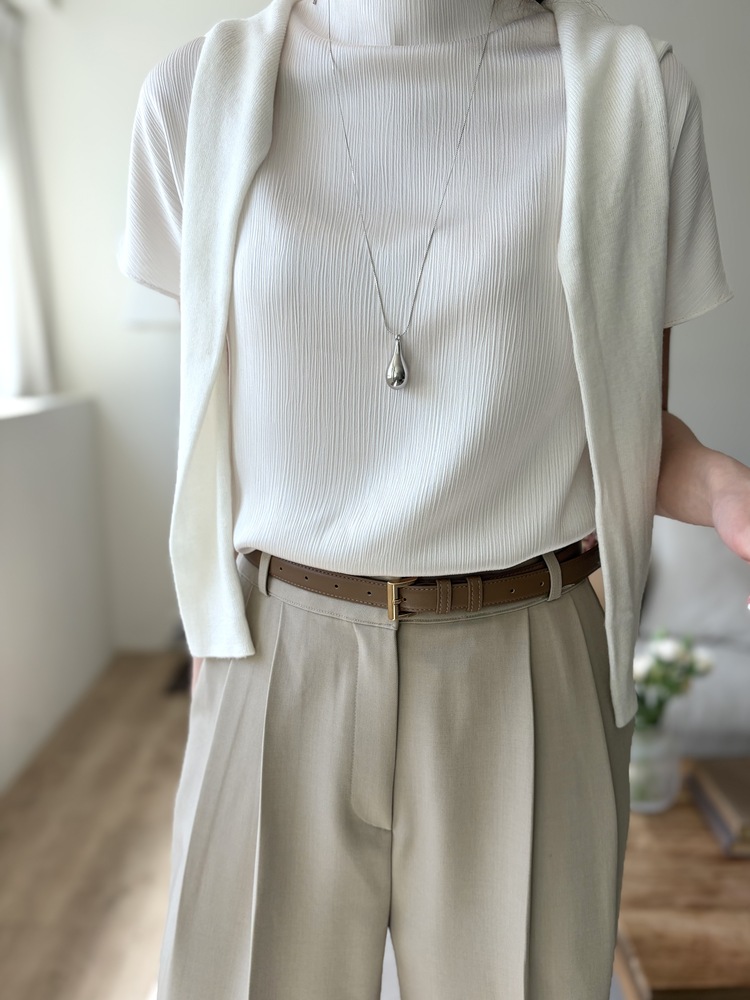 Claudette Silky Pleated Top (Ivory)