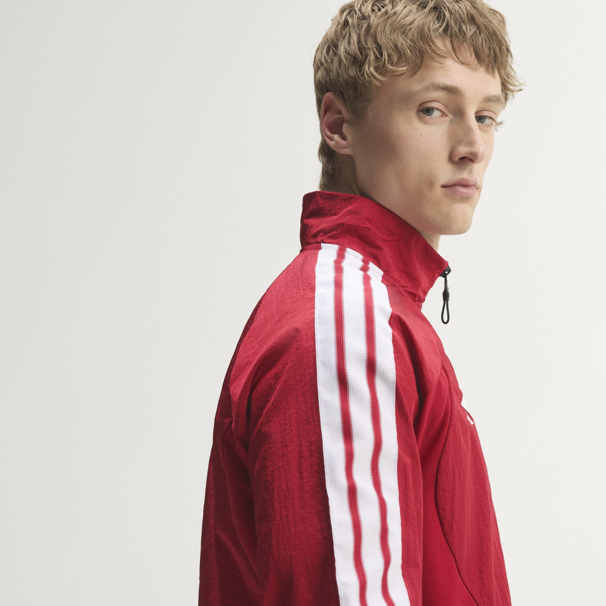 Adidas Liverpool 利物浦 2026-27 主場出場外套 KV6736