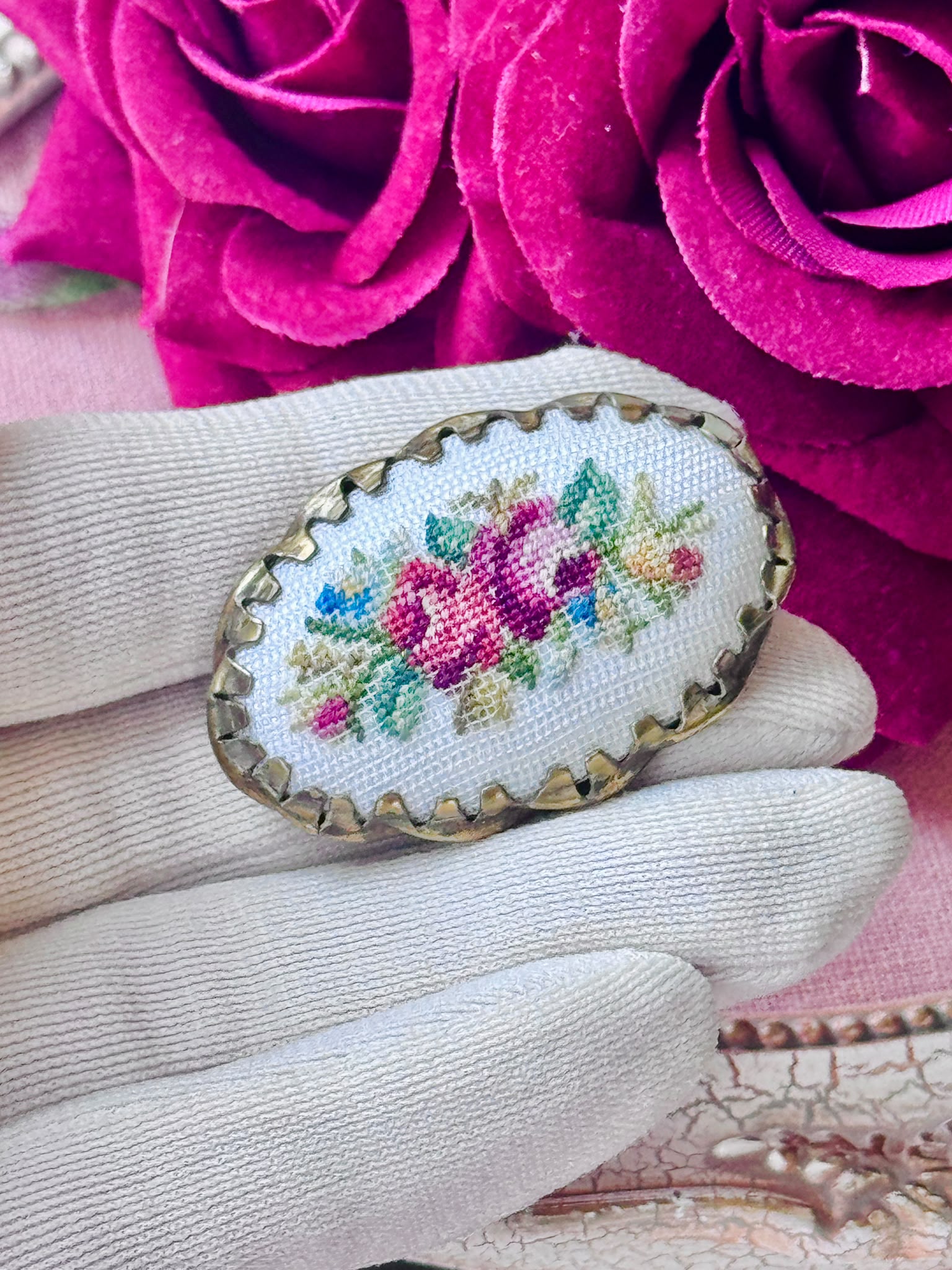 C.a. 1950s Stamped "Made in Austria" Petit Needlepoint Clip Earrings & Brooch Set (NZ115)