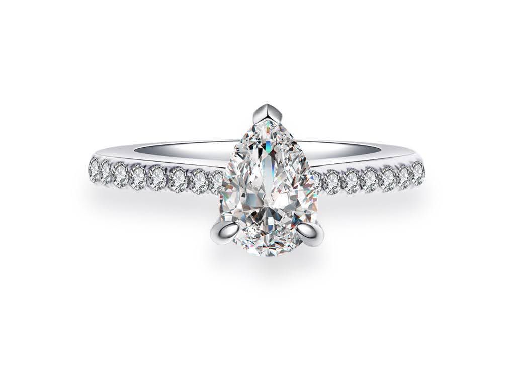 Pear Shape Engagement Ring