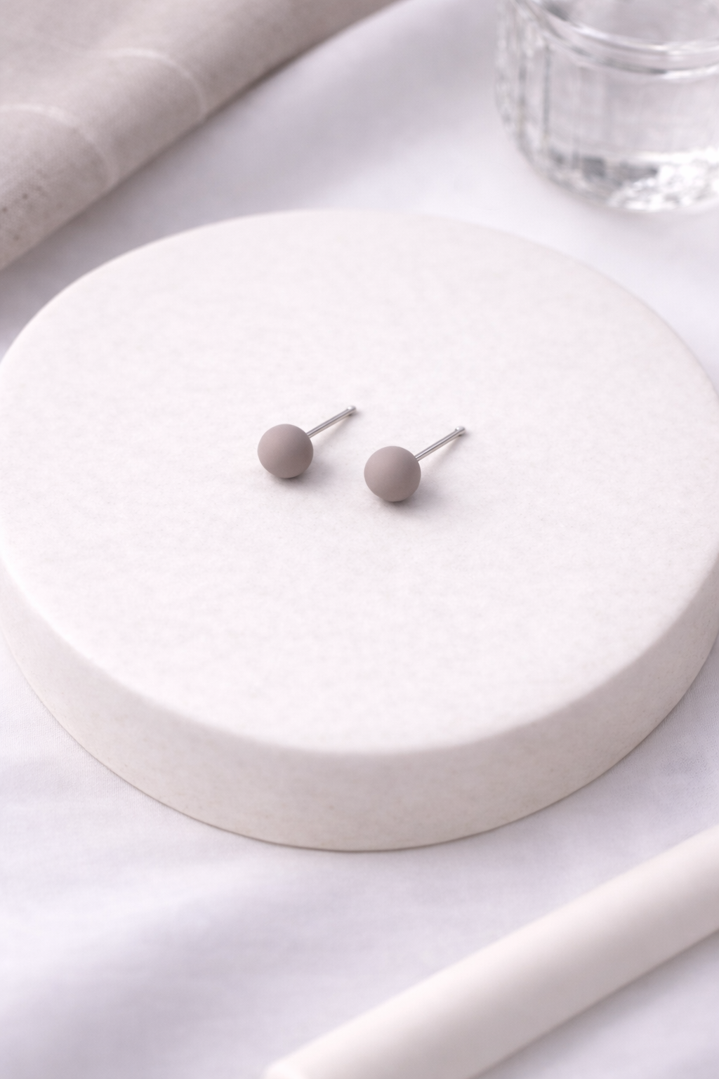 Ocr Matte Dot Stud Earrings