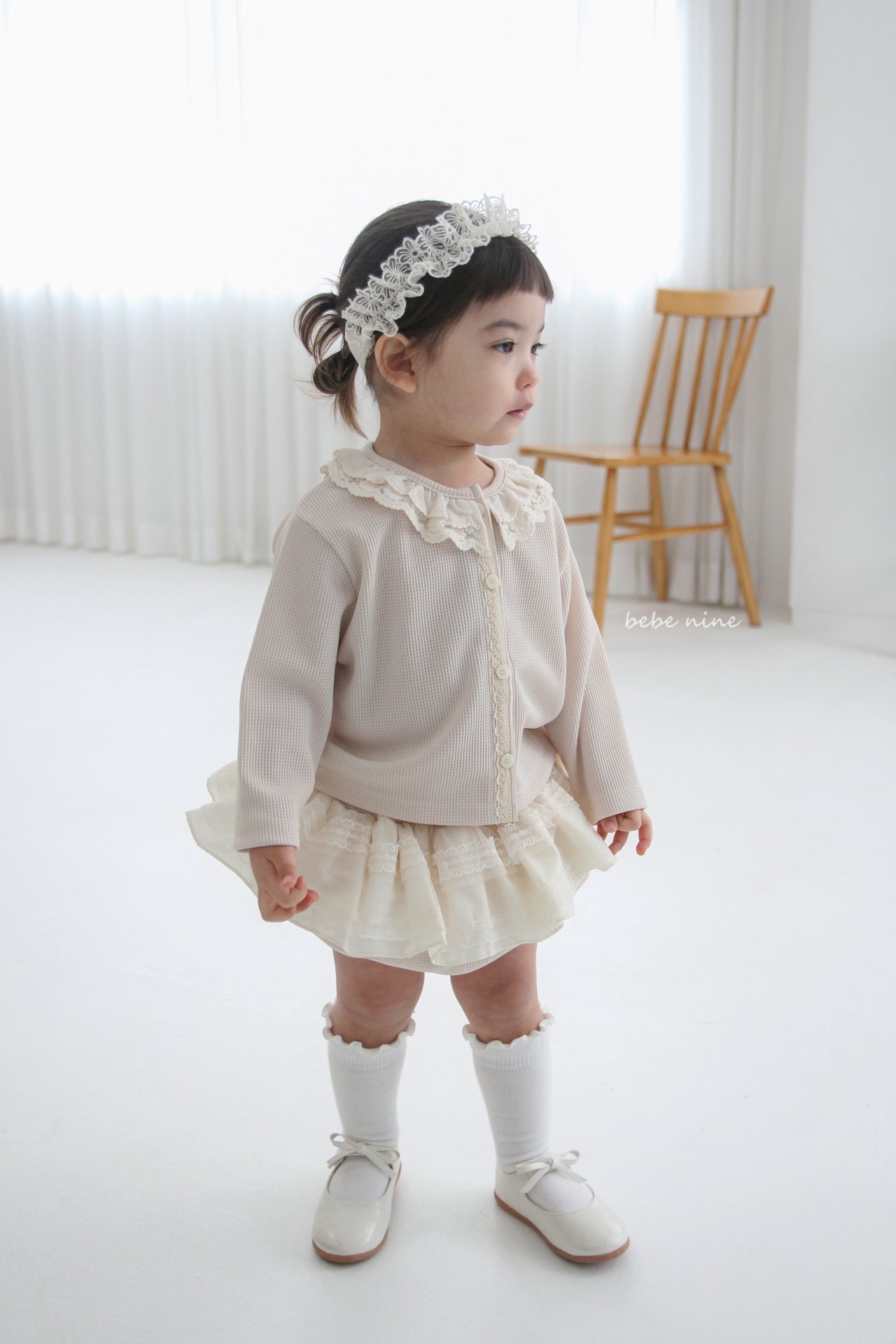 🌸預訂 韓國直送🌸🇰🇷Bebenine兩色蕾絲花邊領華夫格開襟外套