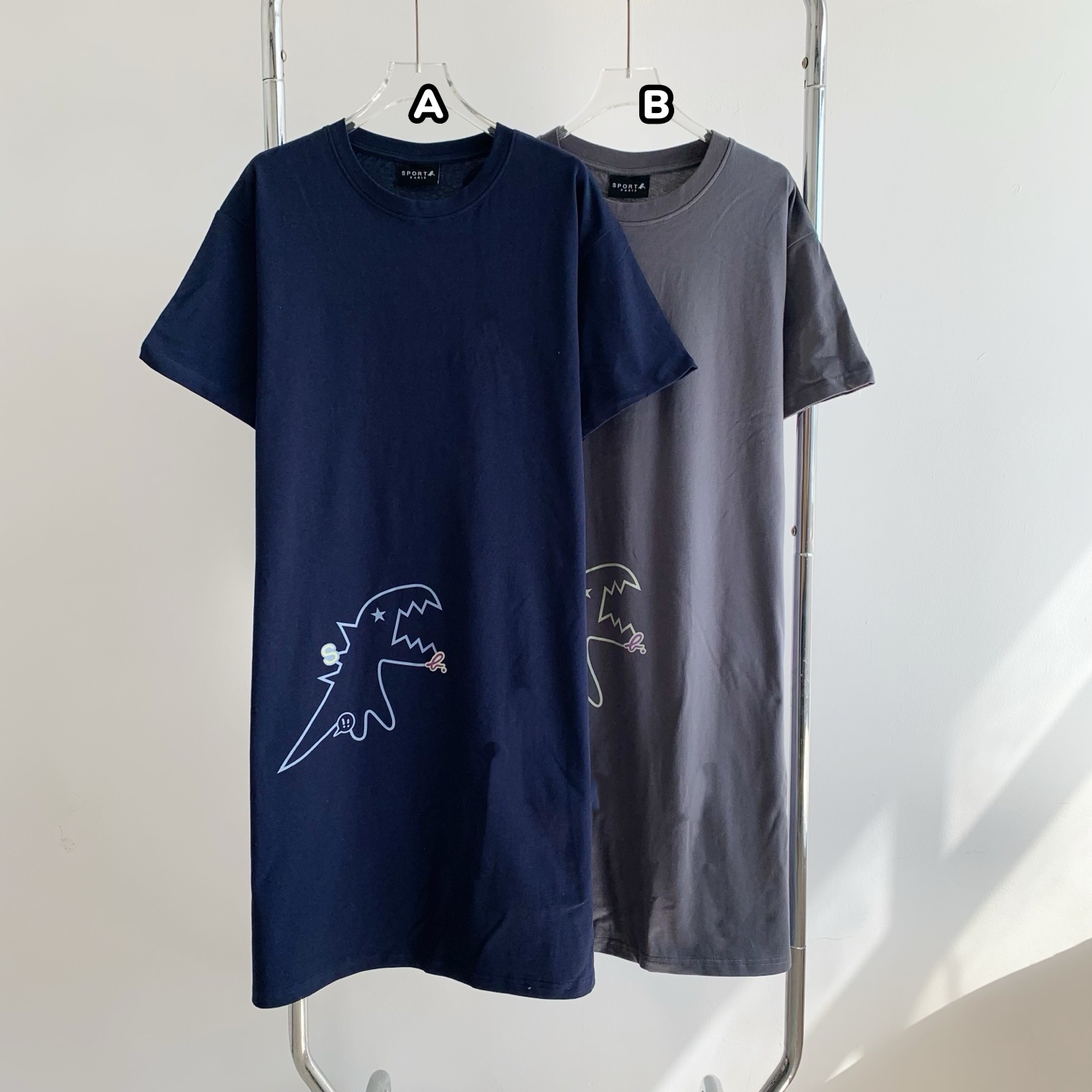 SPORT b. 恐龍印花短袖連身裙