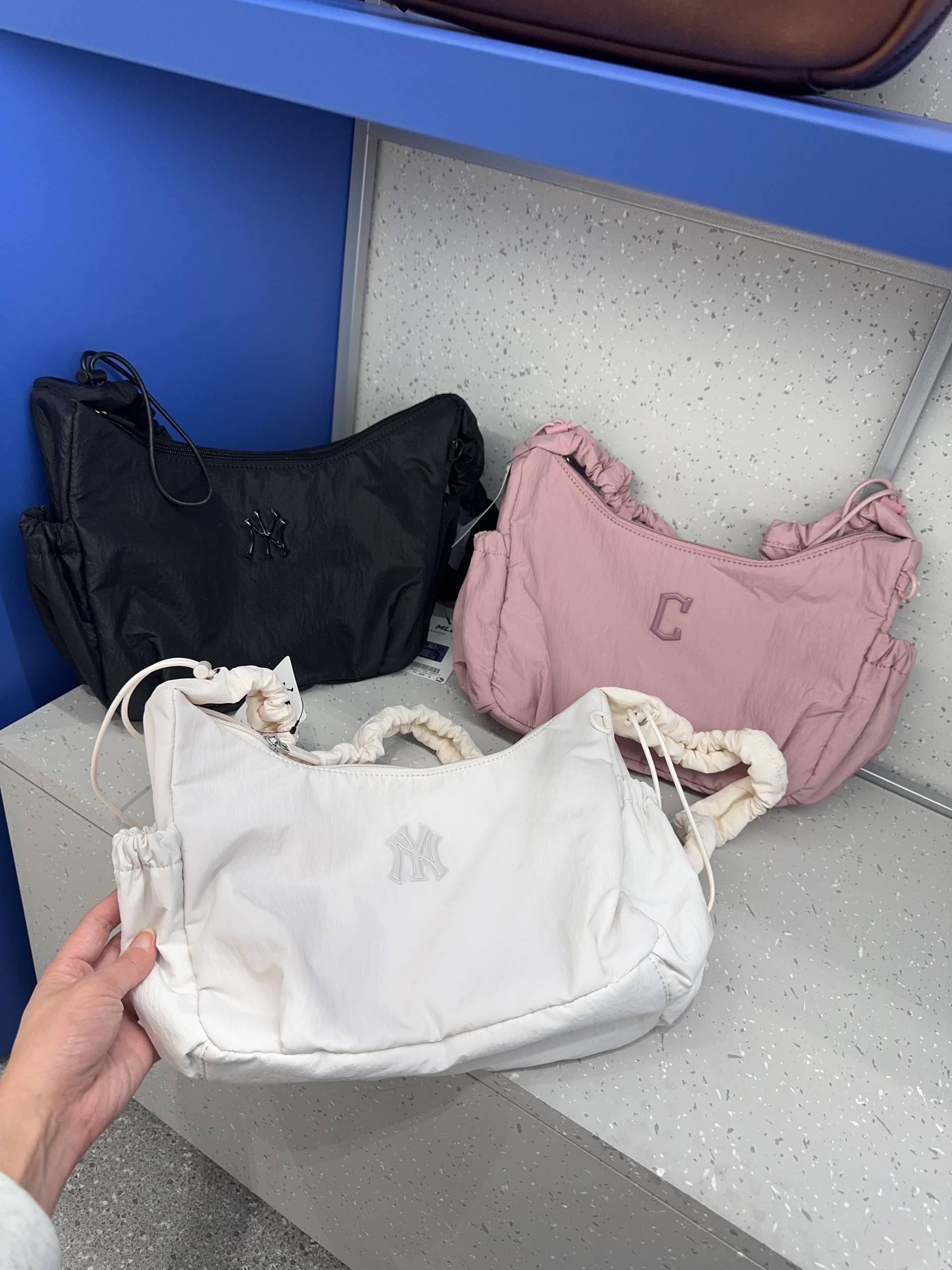 🇰🇷MLB 尼龙抽绳斜挎包✨