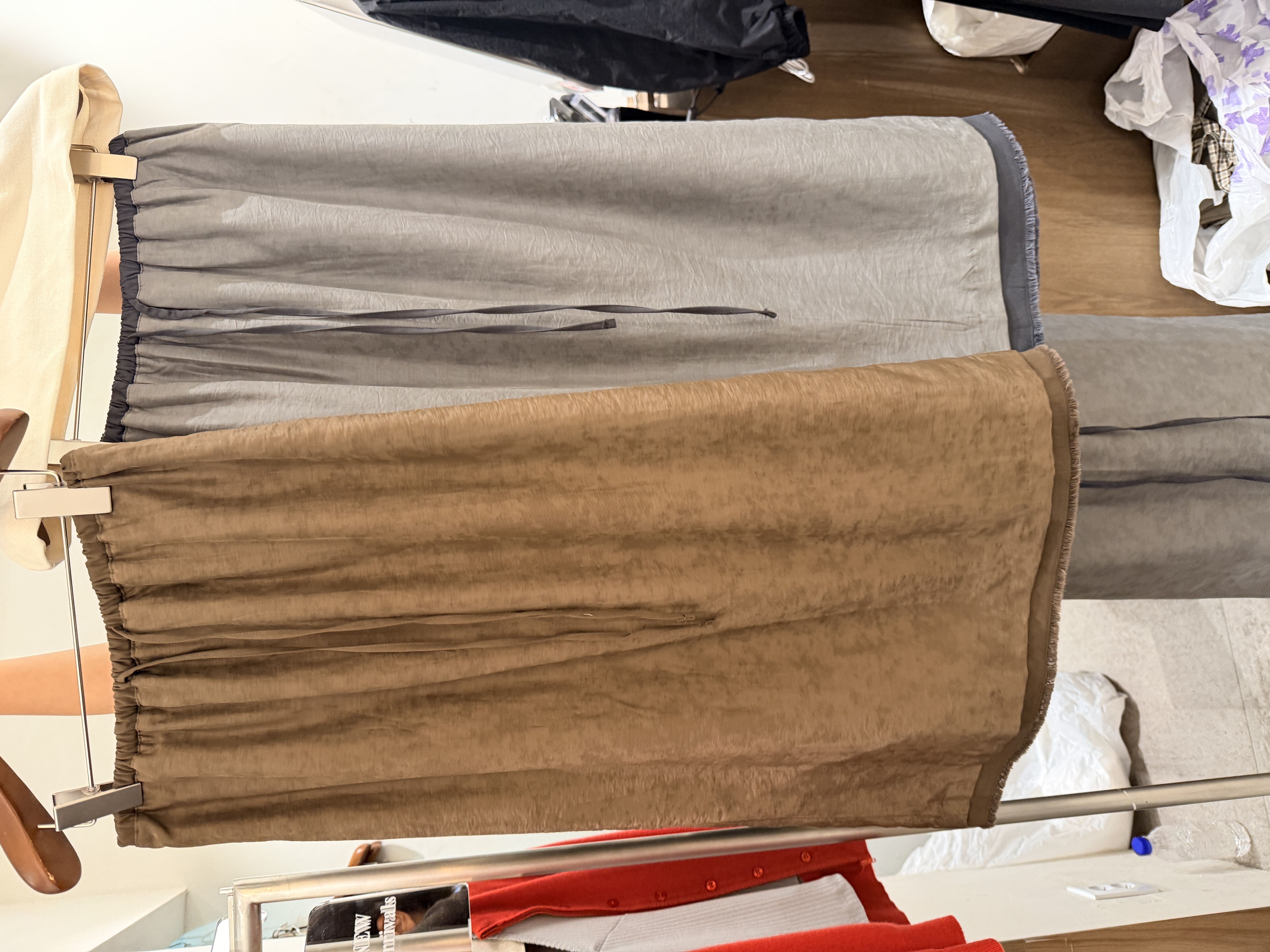 Fringe layer skirt
