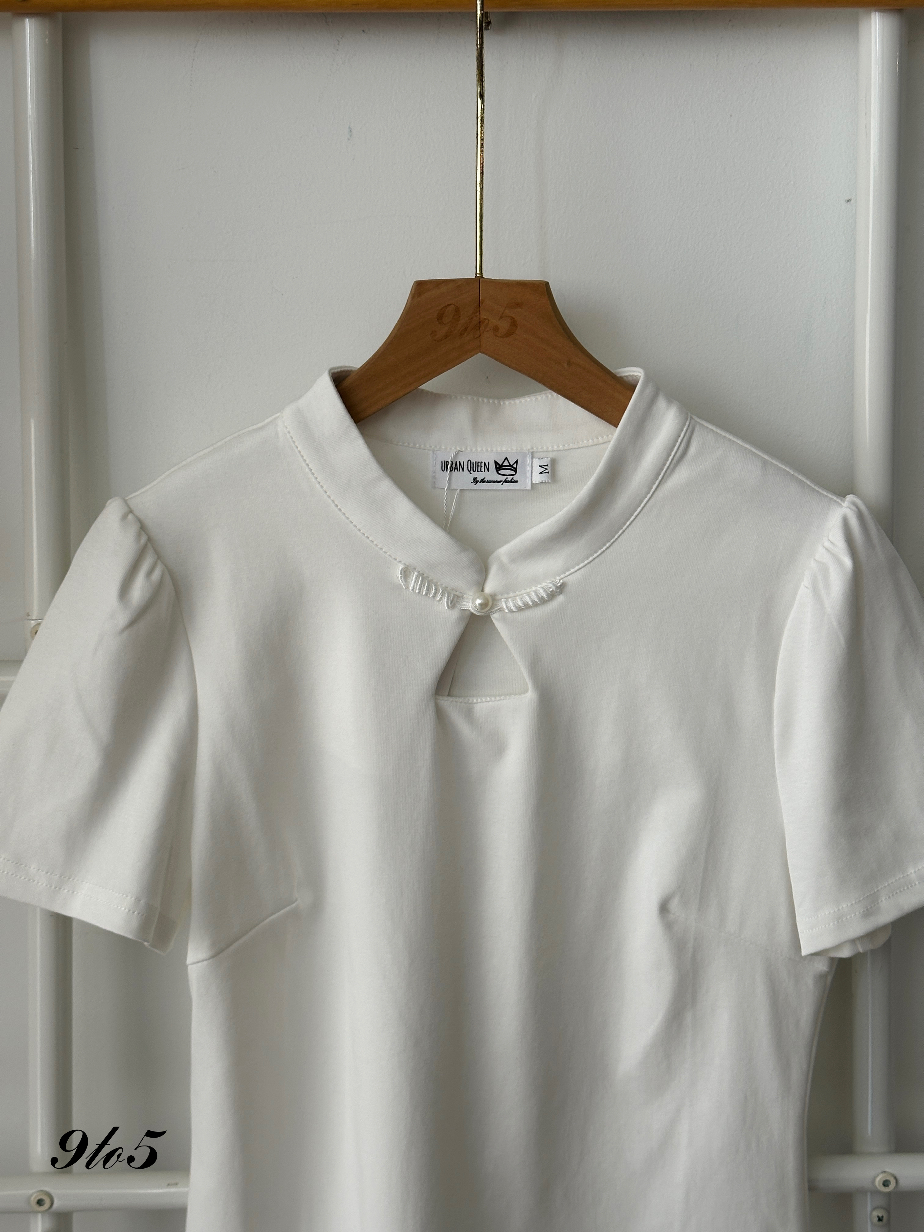 T3954 Short Sleeve Cheongsam Top - White