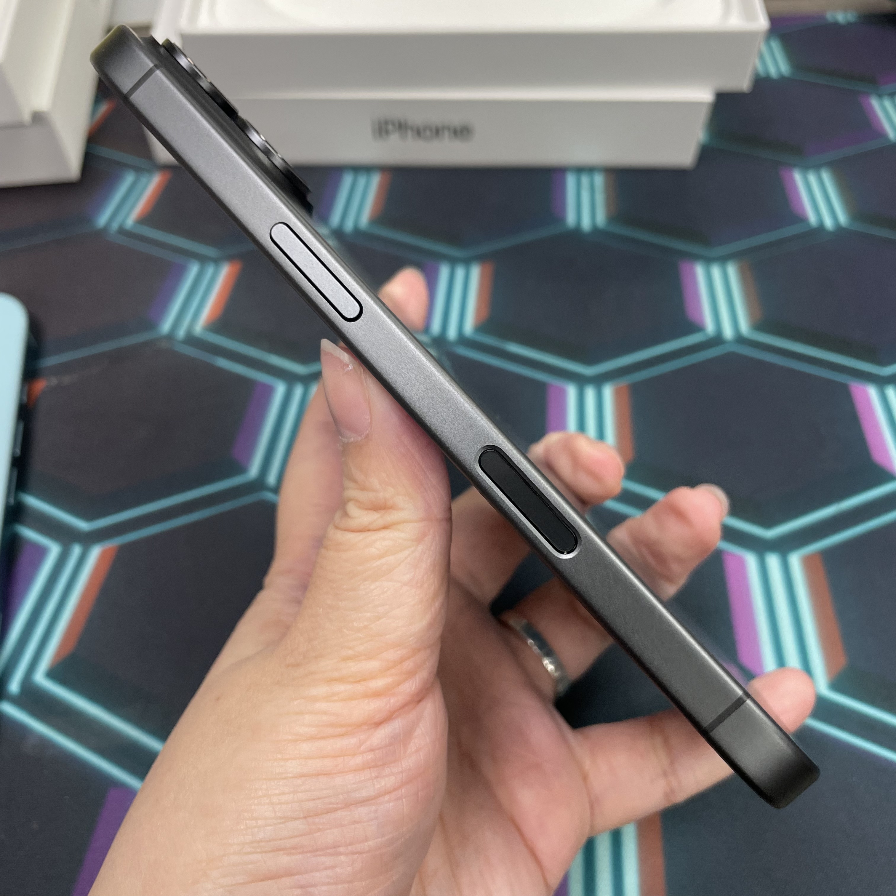*8045 17 完美機 256GB 電100 黑色 black