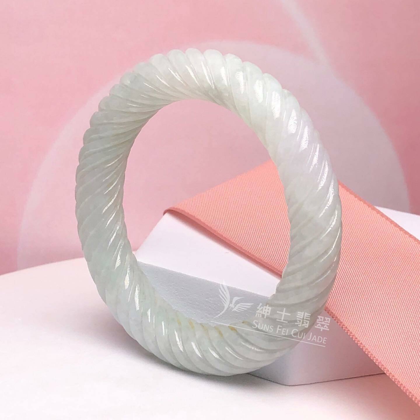 會卡淡綠扭紋鐲 48.5mm