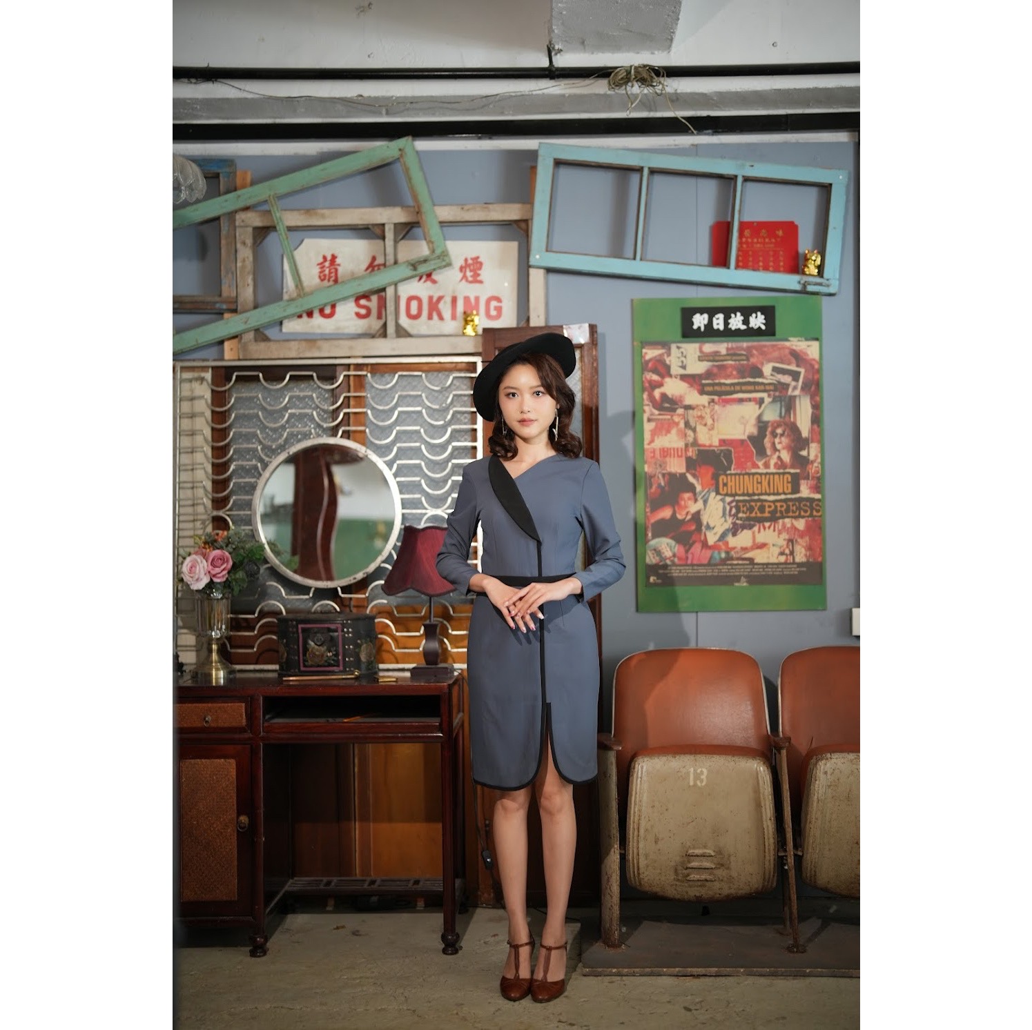 (Ready Made) 1950s Inspired Two-Tone Linear Highlight Wiggle Dress - Grey x Black (FM201)