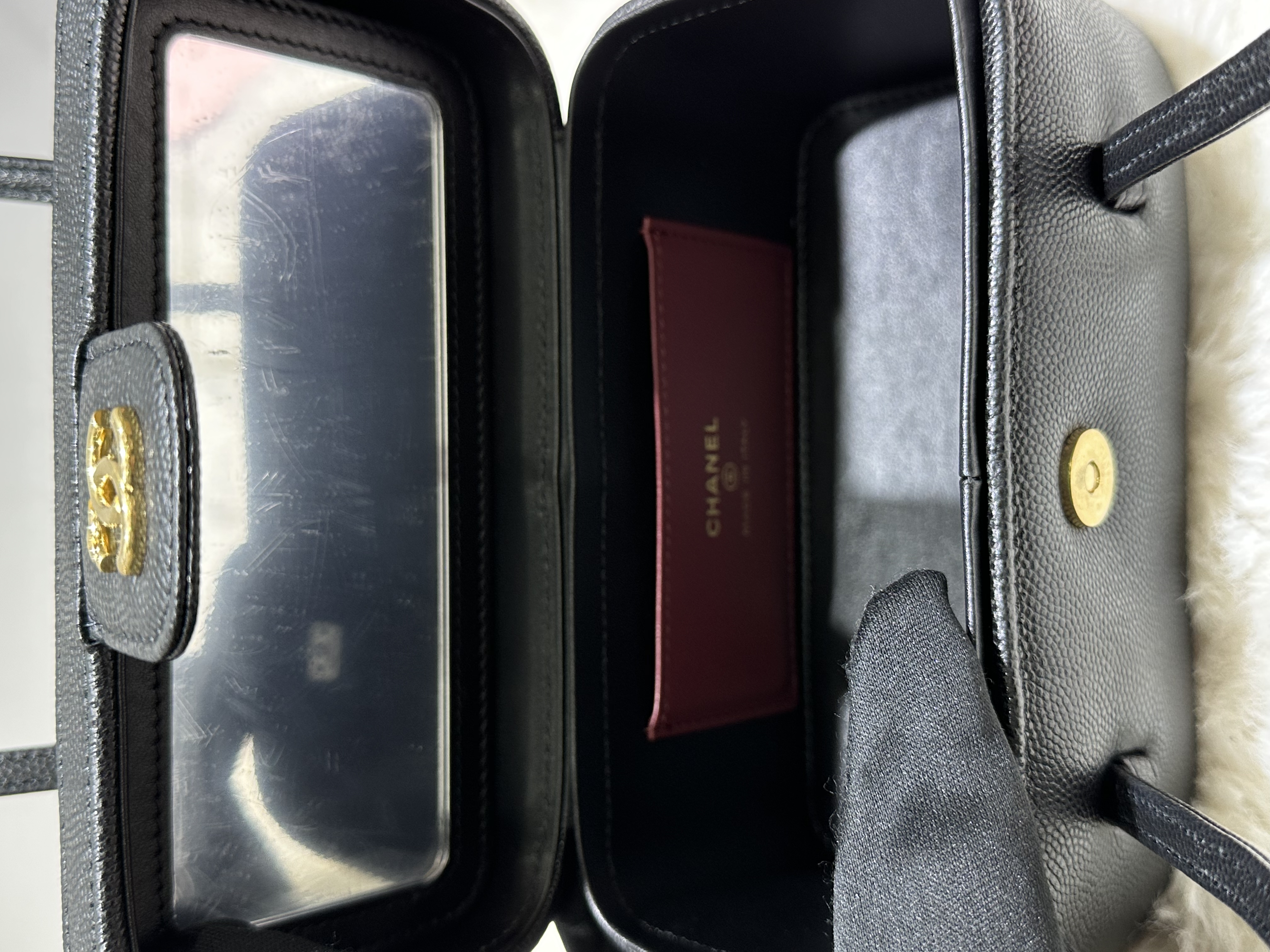 直播貨品 |  [1個-$100 2個-$300］H11