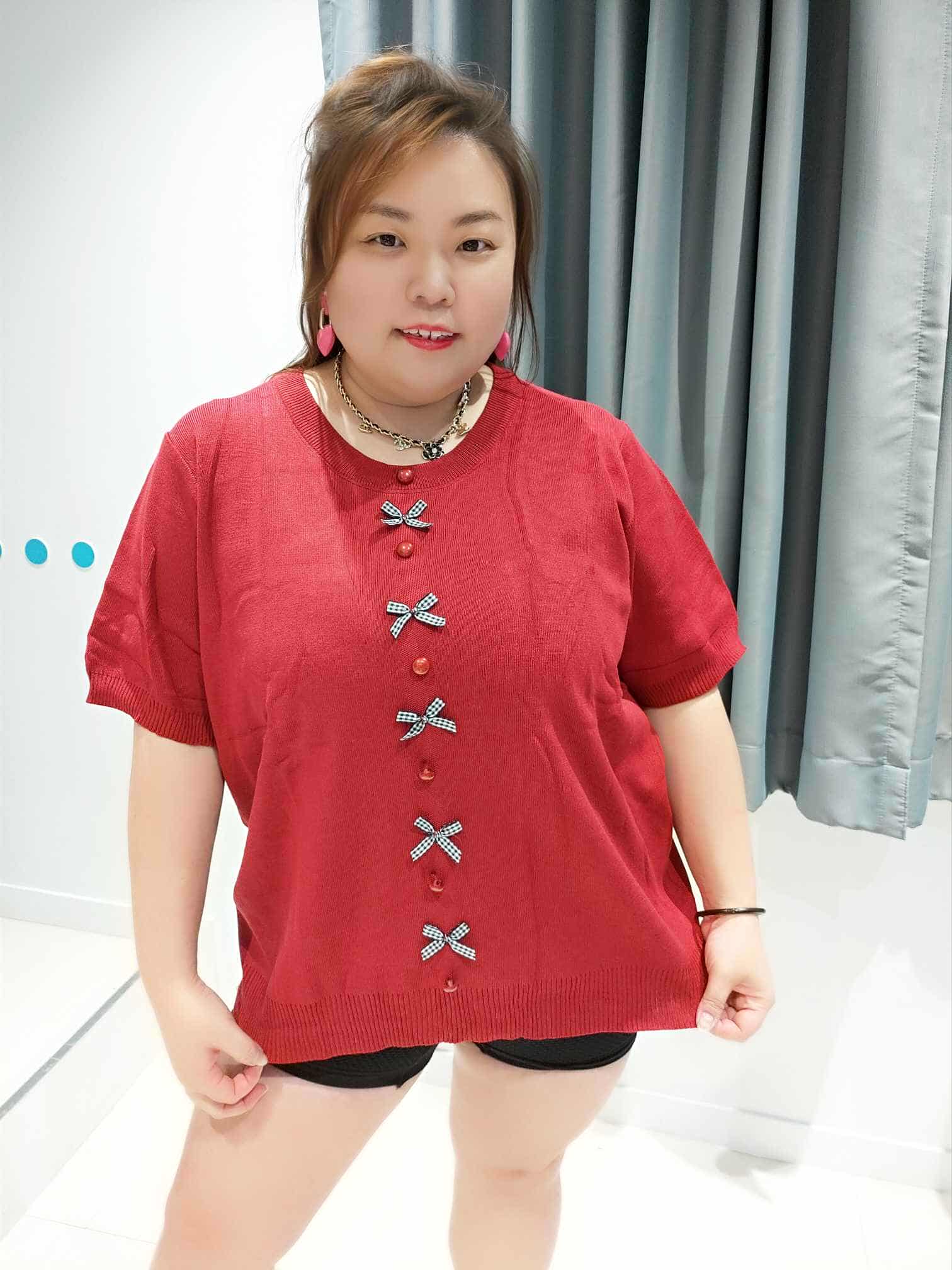 DSF12 蝴蝶结排钮针织上衣