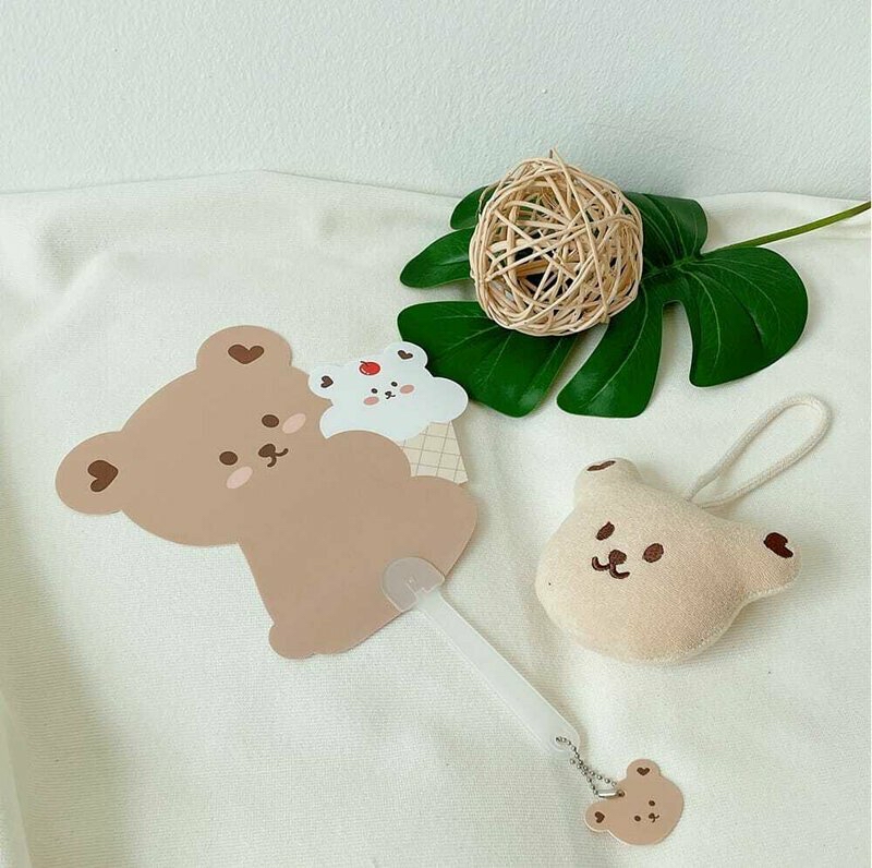 Dottodot 限定雪糕熊仔手搖扇