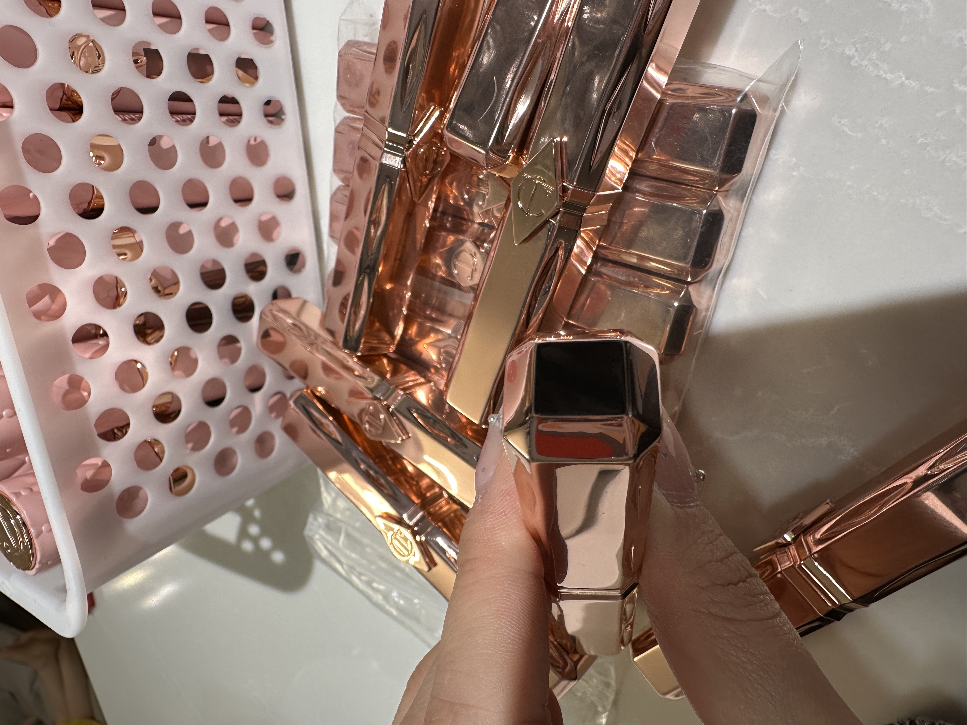 🆕香港未上！🔥無盒抵玩! 🤎Charlotte Tilbury CT 千金管 滋潤唇膏Pillow Talk Long Lasting Blush Balm Sheer Lip Tint