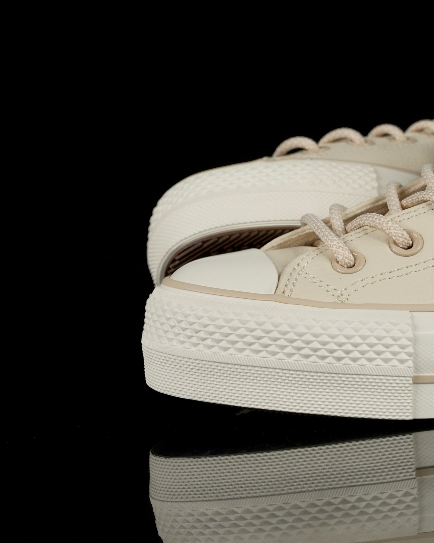 Converse Chuck Taylor All Star Lift Platform Glam Leather A14517C