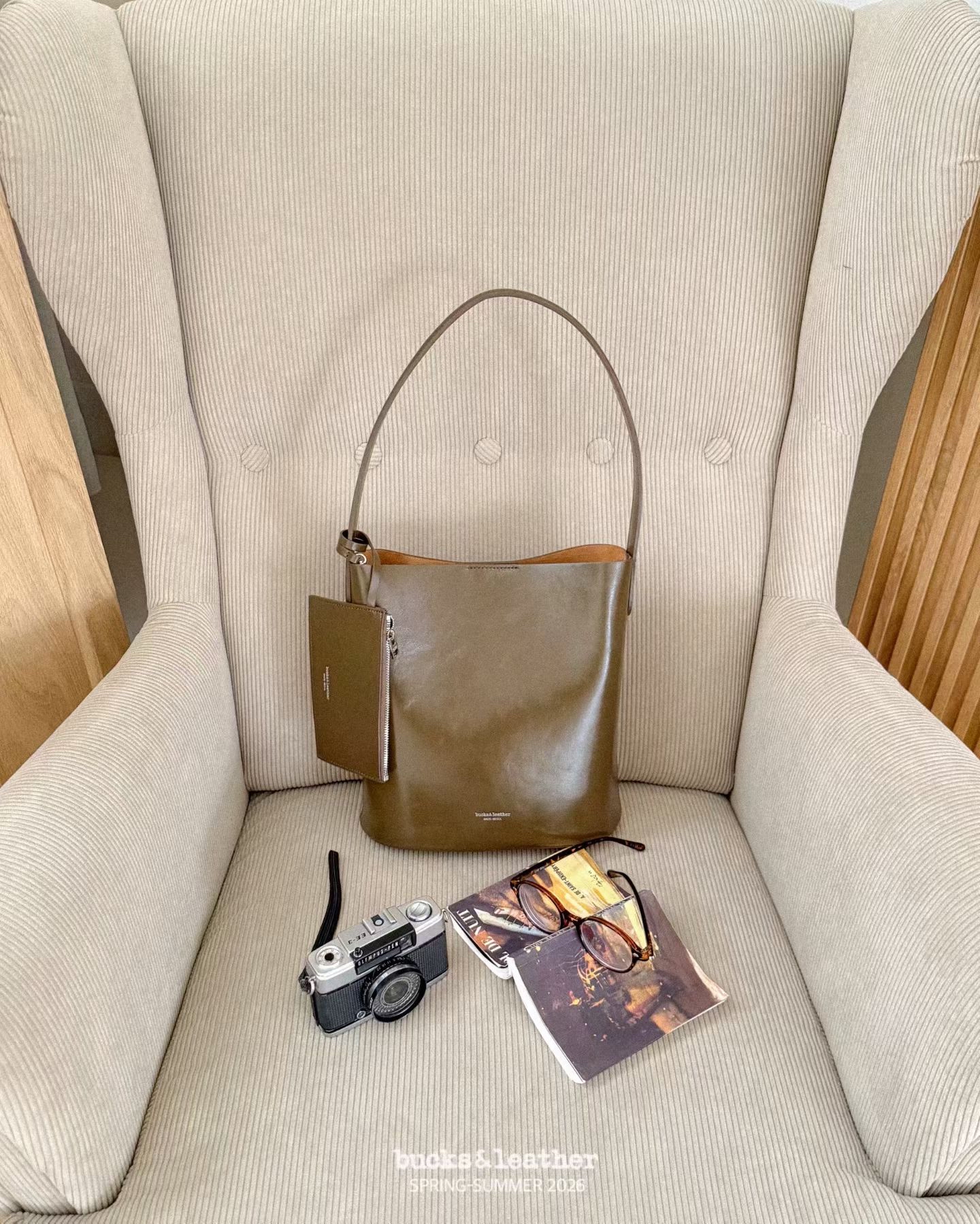 【26SS】 預訂_Selling Bag with pouch By Bucks & leather