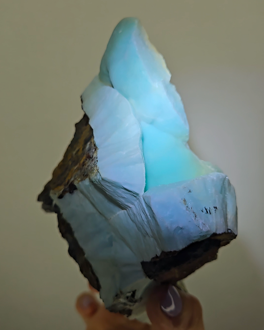 Blue aragonite with botryoidal bubble formations - AR57