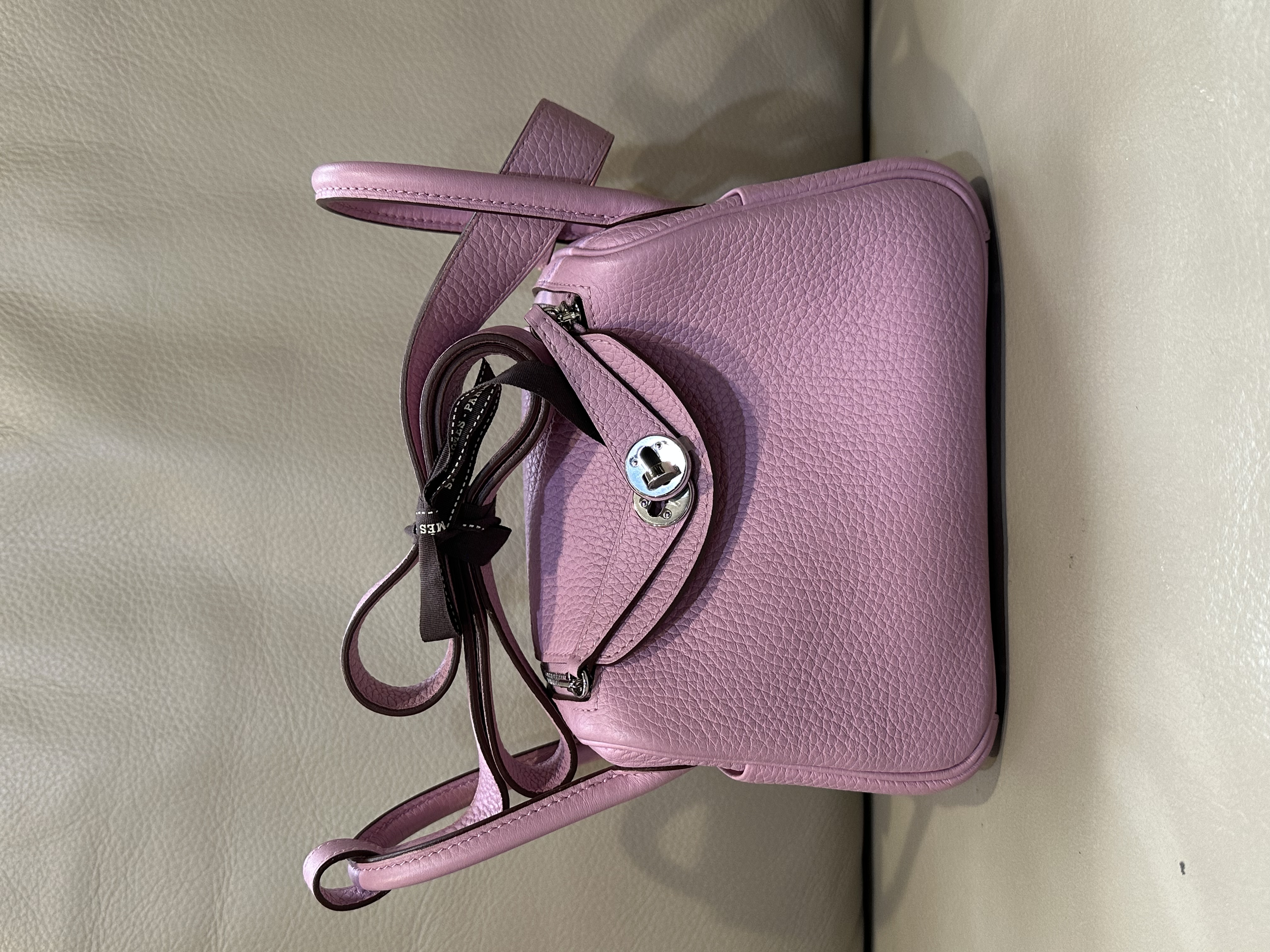 Pre-owned Hermès Mini Lindy bag Stamp U / Product Code: 26040511