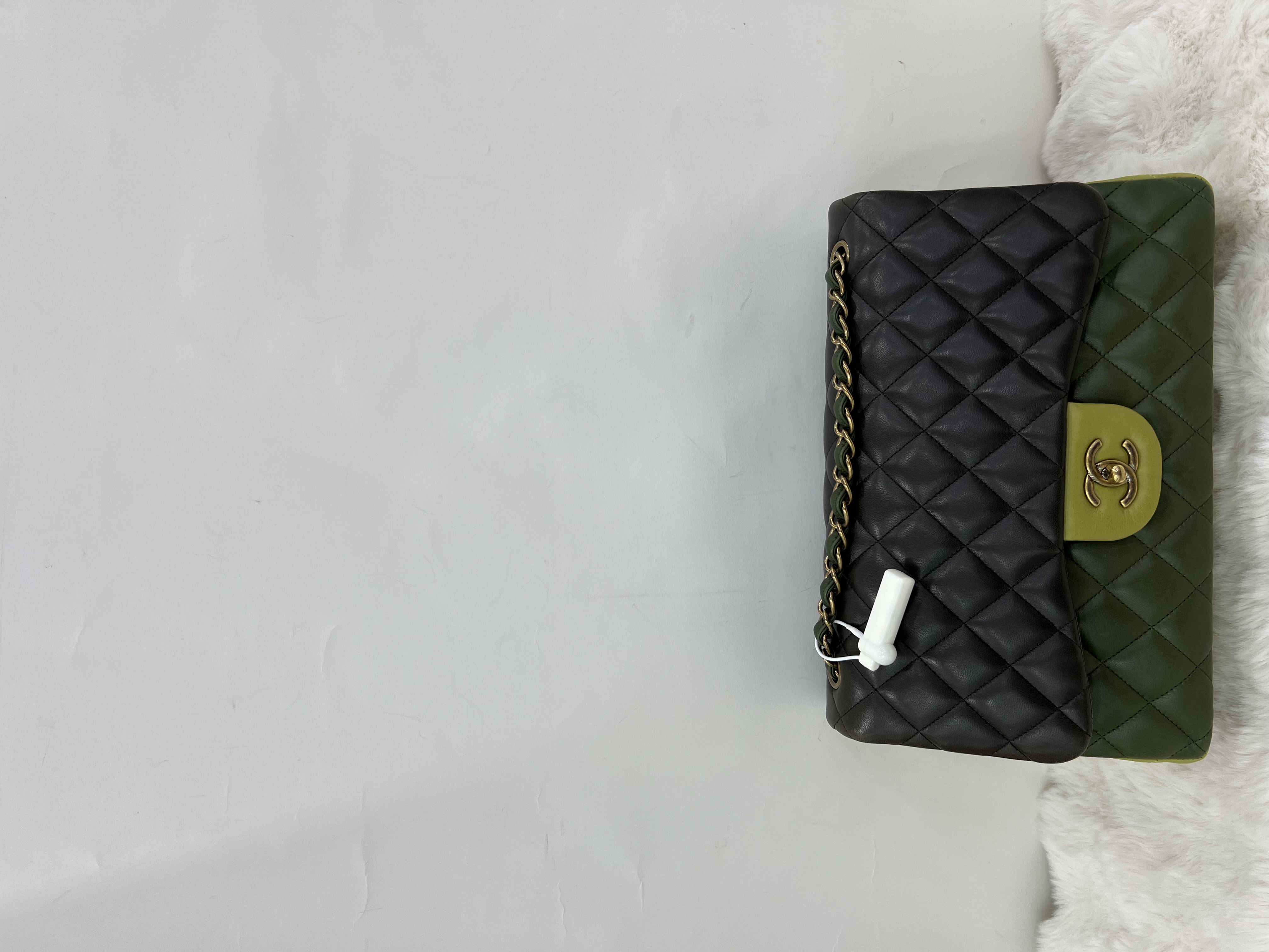 直播貨品 |  [1個-$100 2個-$300］J37