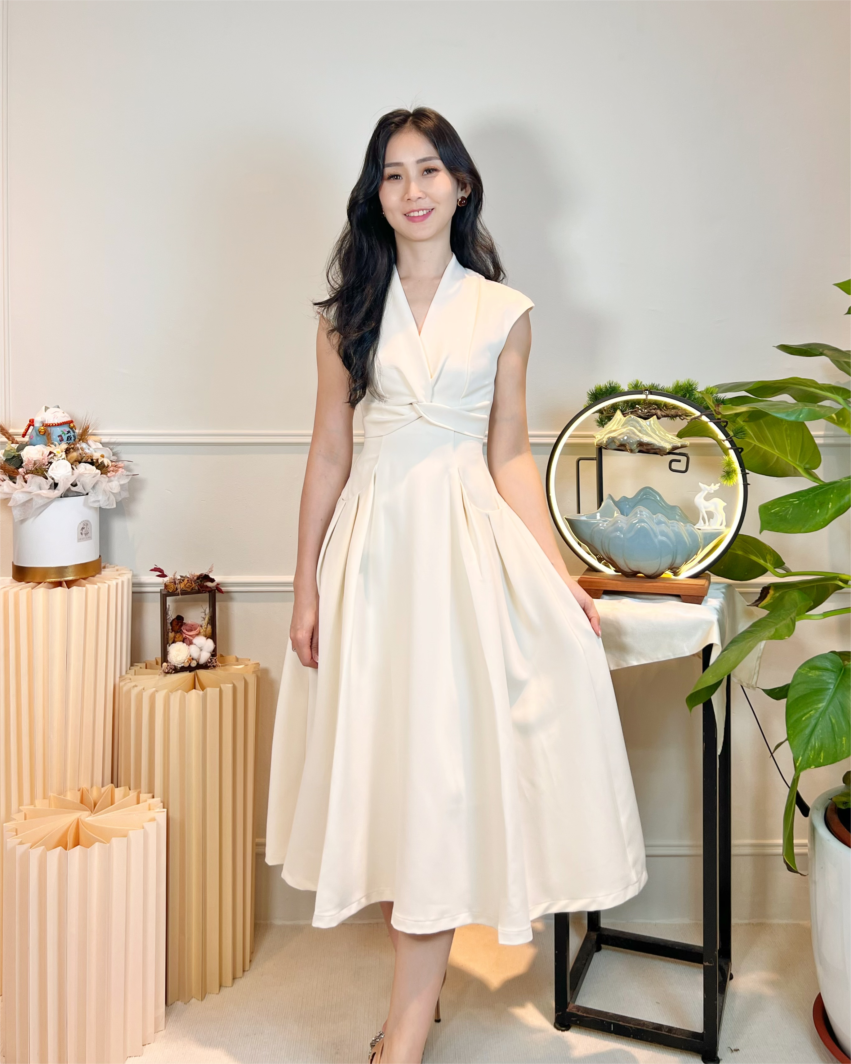 5092 Elena Grace Midi Dress