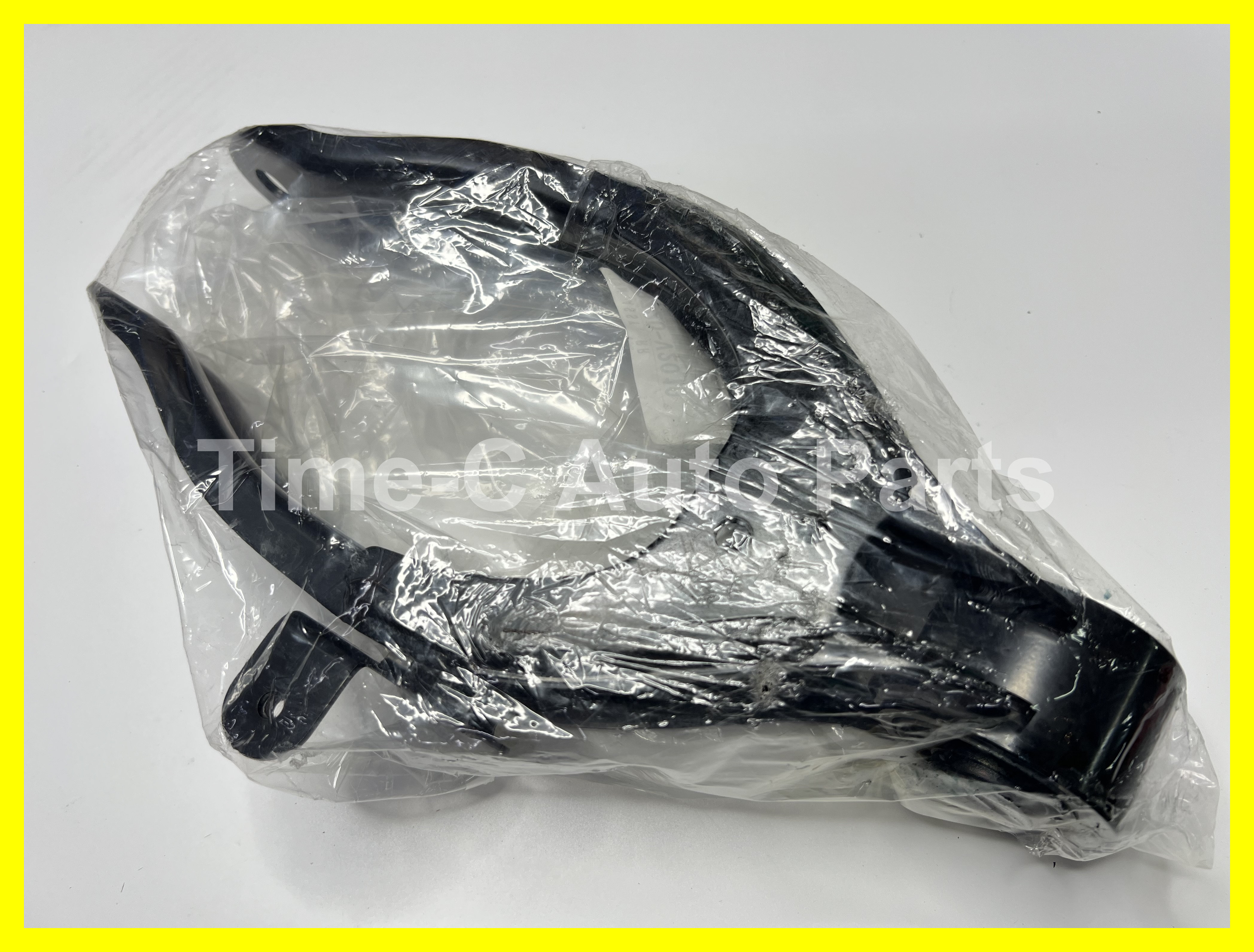 左尾擔下叉架 48720-V2010 - Toyota Alphard Vellfire 40系