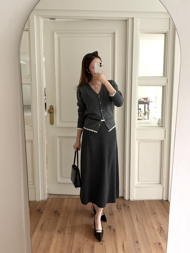 The Lacie Wool Cardigan (Charcoal)