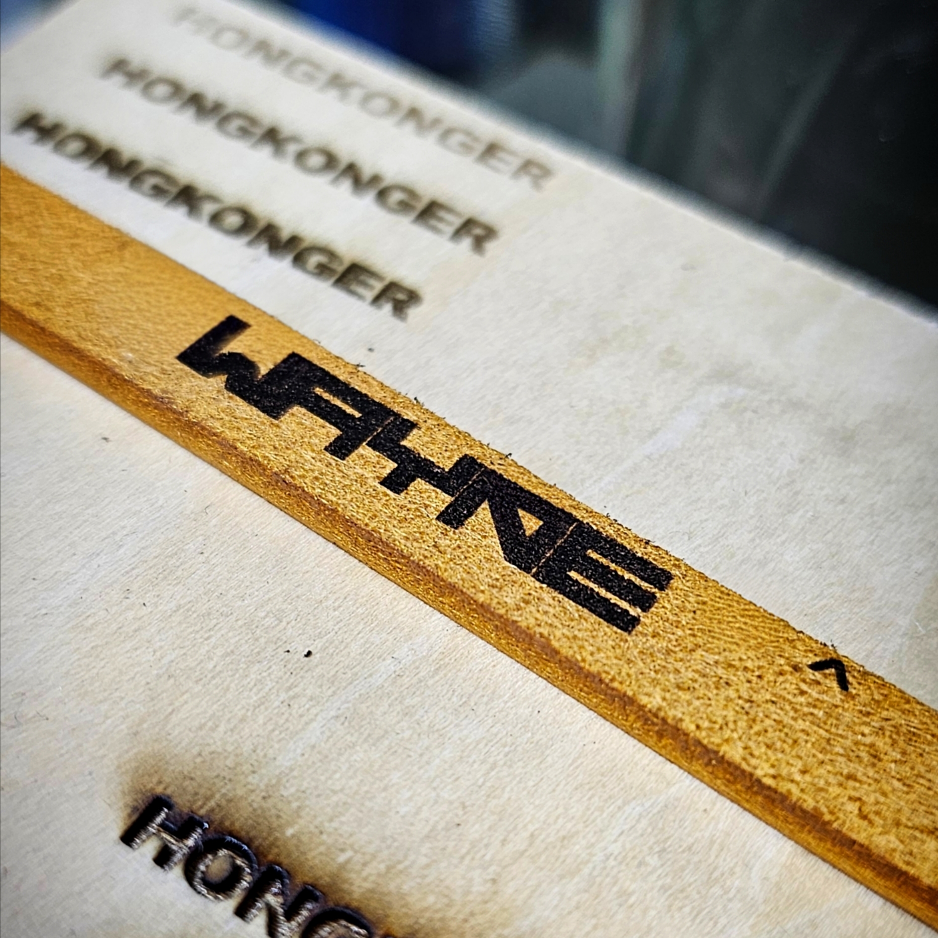 Artisan’s Touch | HONGKONGER 專屬・工藝皮手環 (免費刻名)