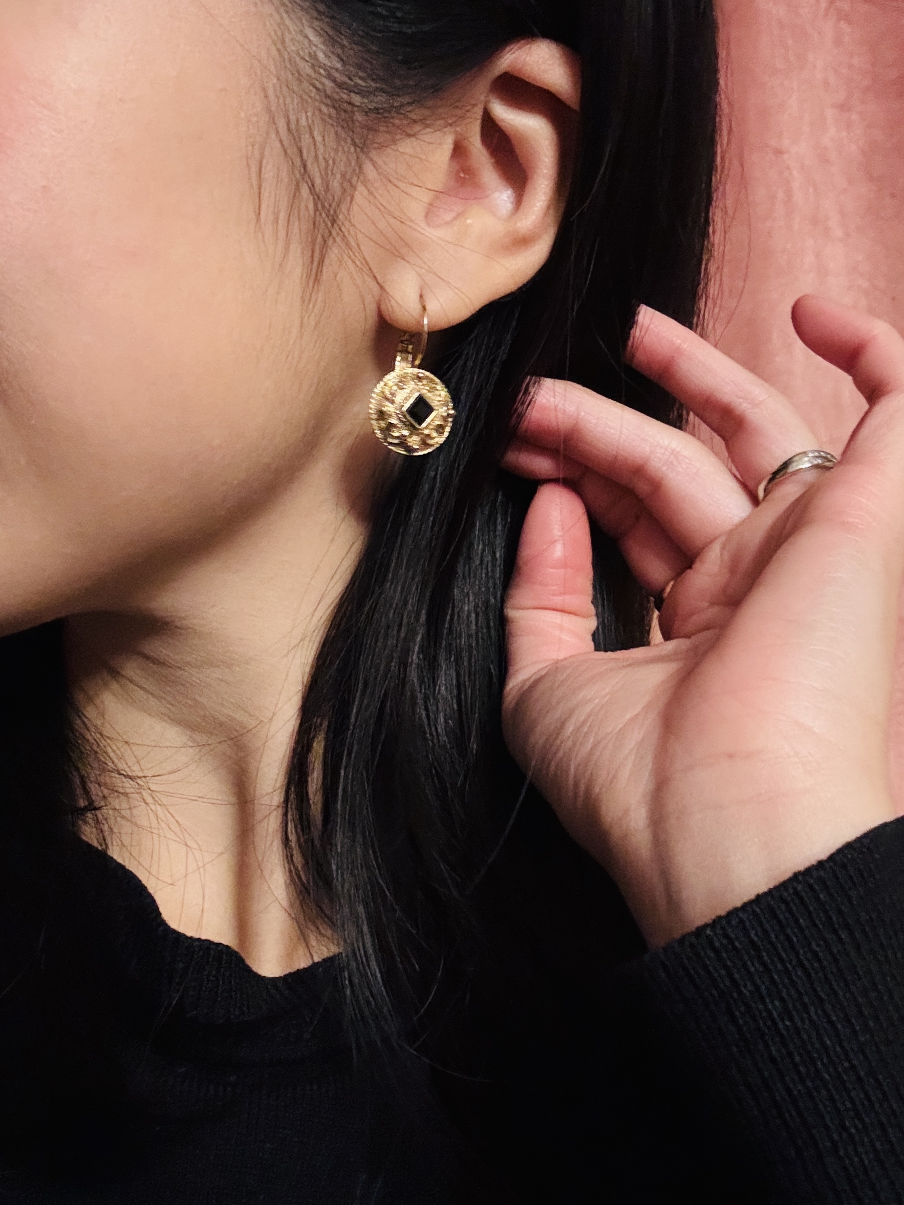 C.a. 1970-80s Victorian Revival Black Glass Hook Earrings (MT2155)