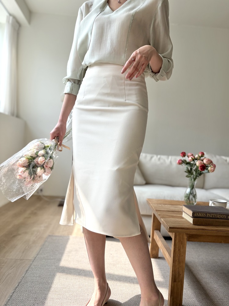 Pastel Mermaid Skirt (Ivory)