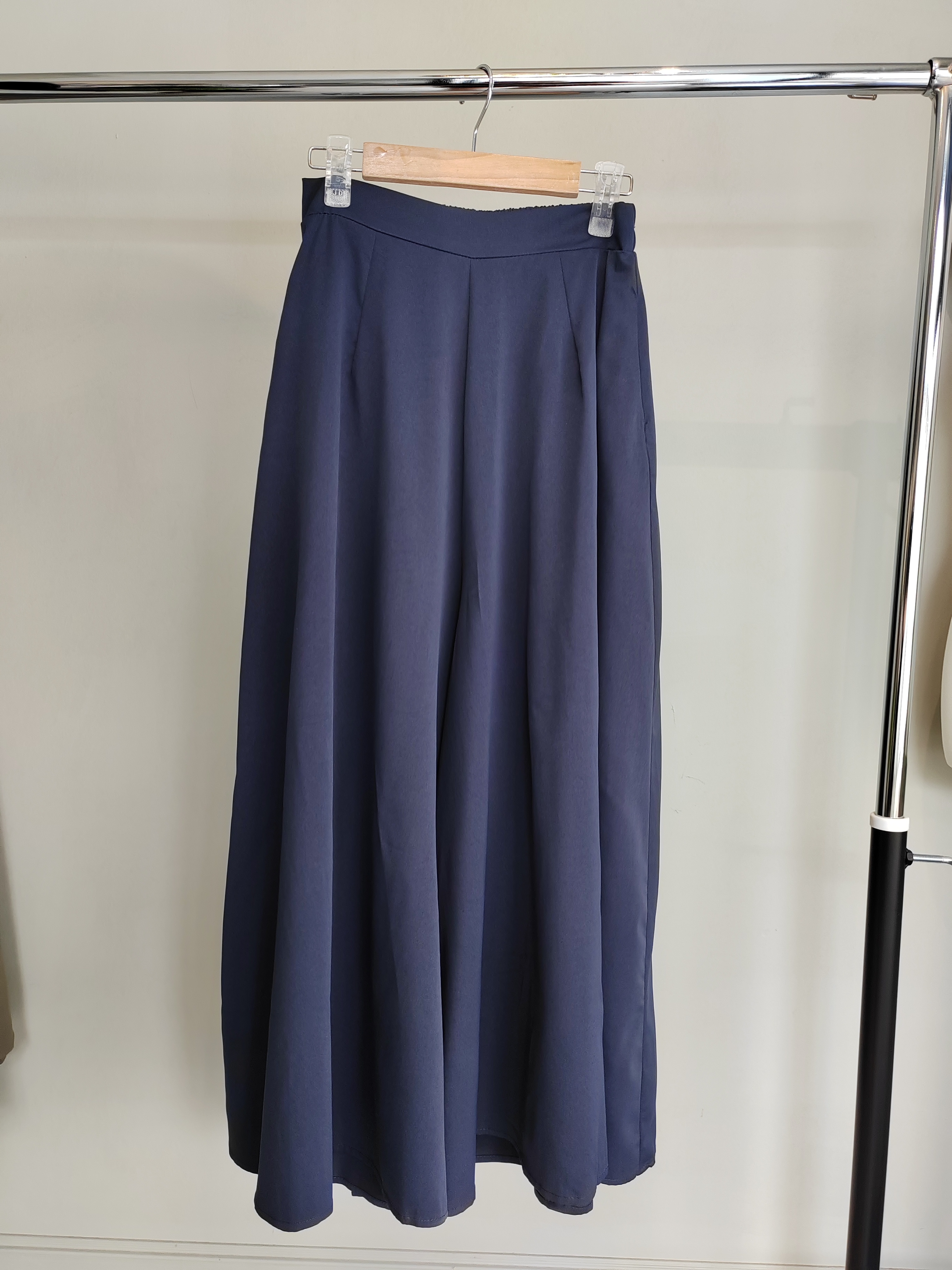 LY4038