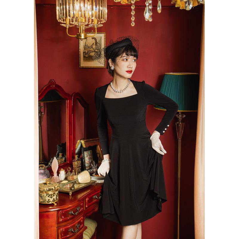 (SOLD OUT) 1950s Inspired Mademoiselle Cocktail Dress - Black x Half Circle Bottom(FM150)