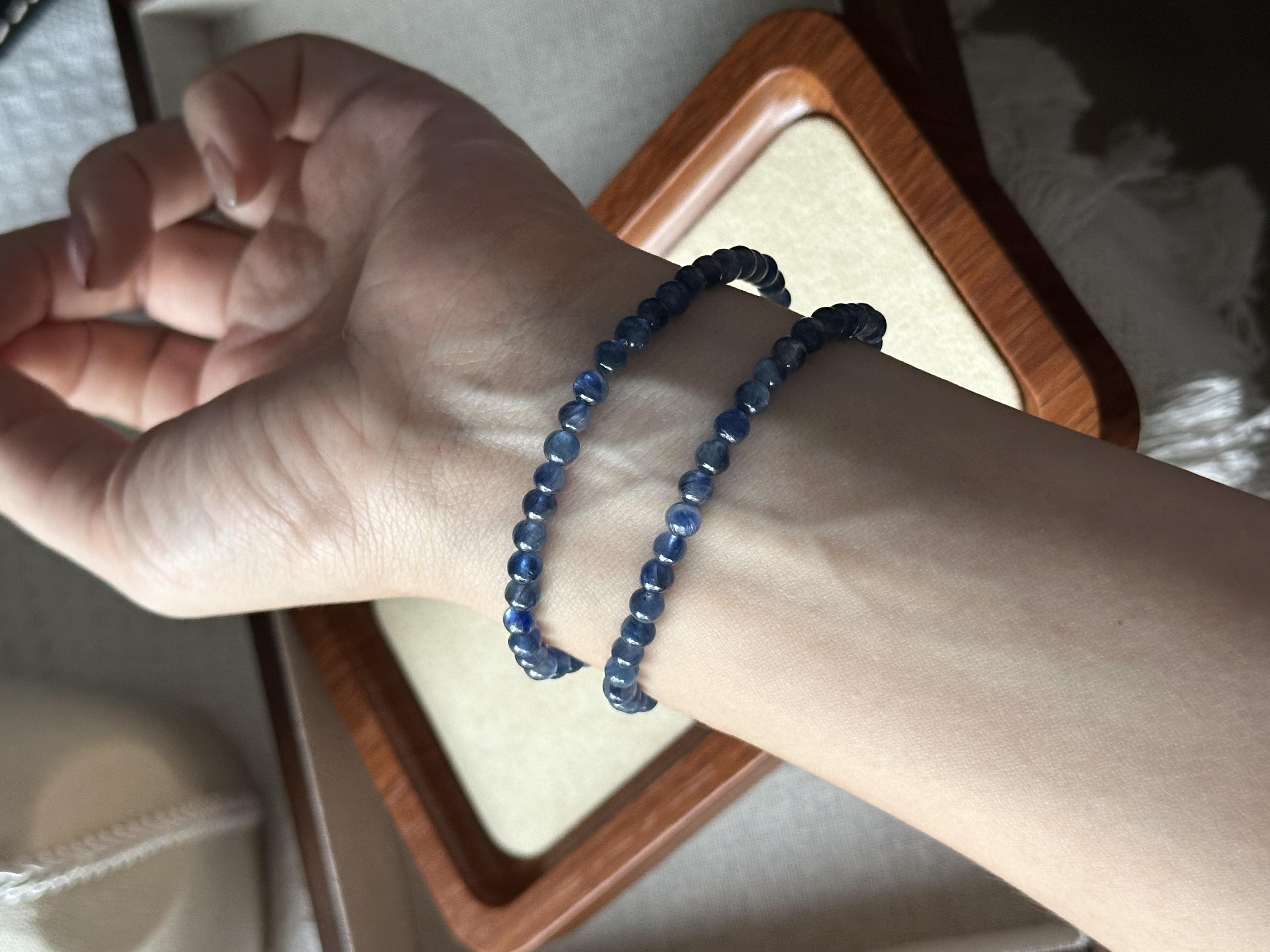 蓝晶石 ｜ Kyanite 4.7mm 
