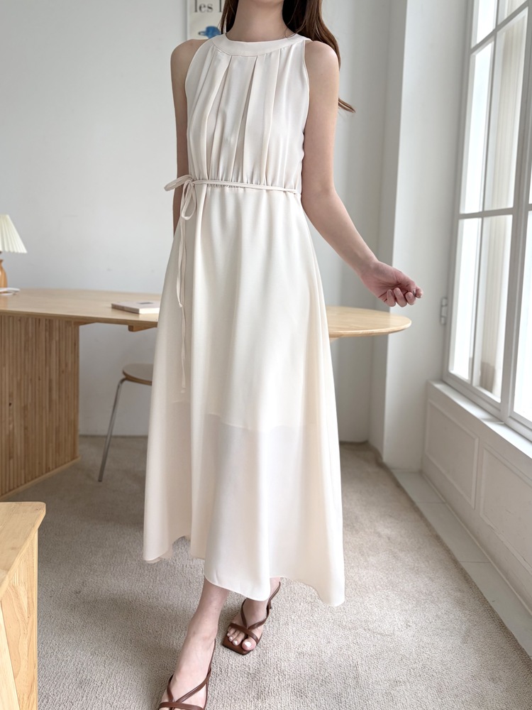 Pleated Halter Maxi Dress (Ivory)