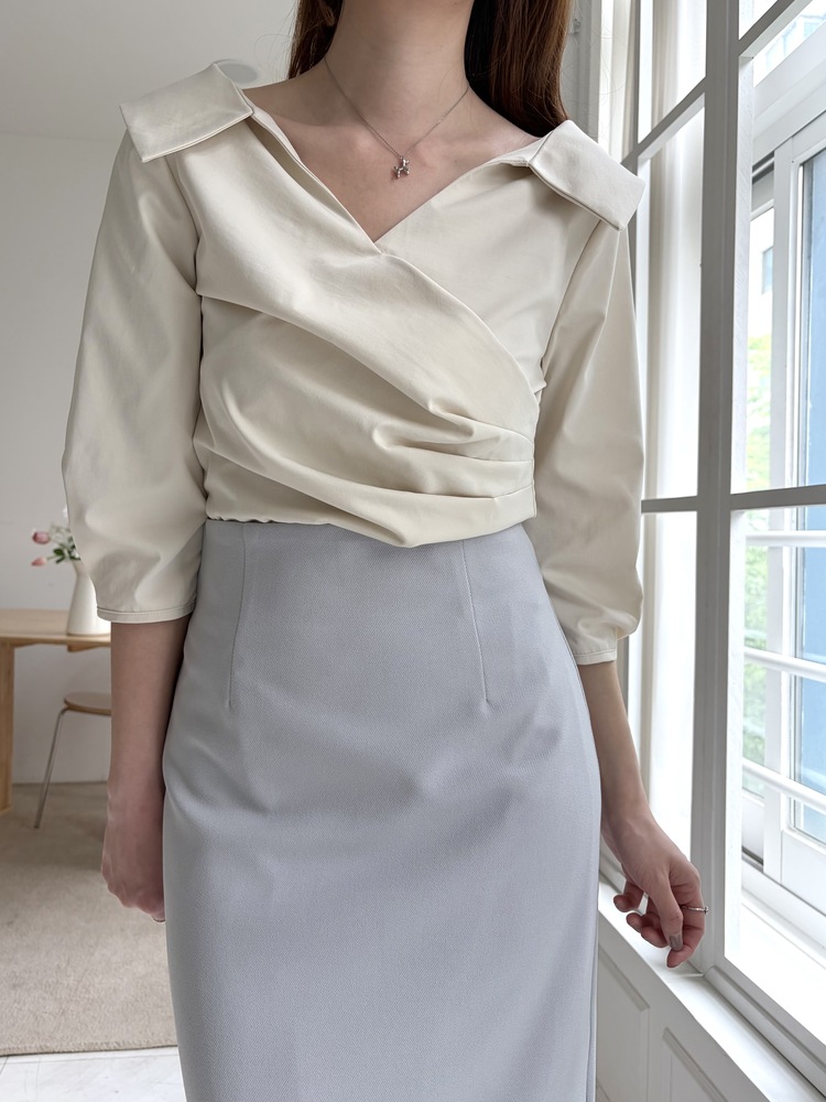Camelia Wrap Collar Blouse (Cream)