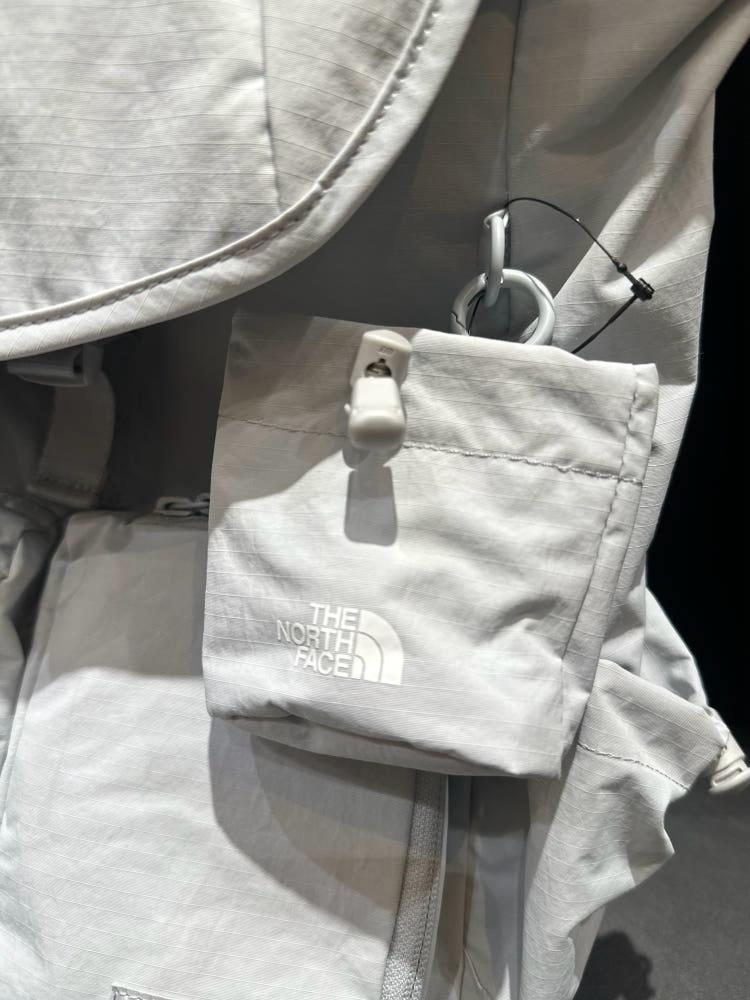 🇰🇷The North Face W'S BREEZE BACKPACK 新版