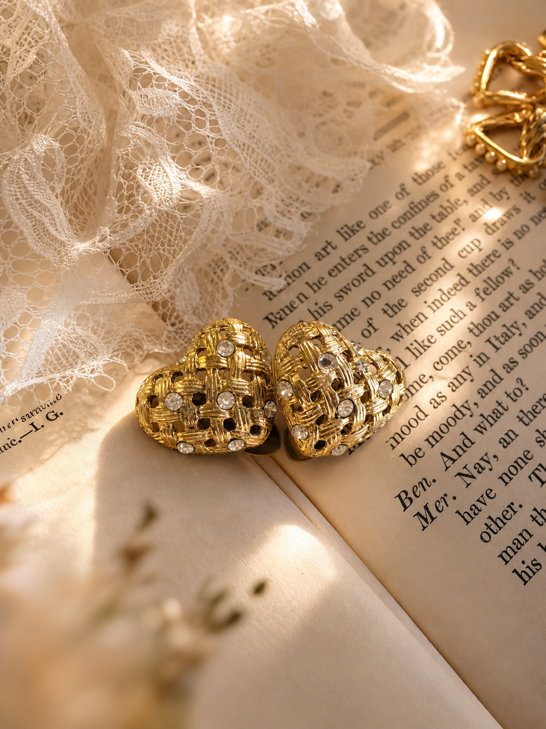 邱比特的永恆誓言 ∙ 西洋古董宮廷重工愛心耳環系列 Cupid’s Eternal Vow ∙ Vintage Heart-Shaped Statement Earring Collection