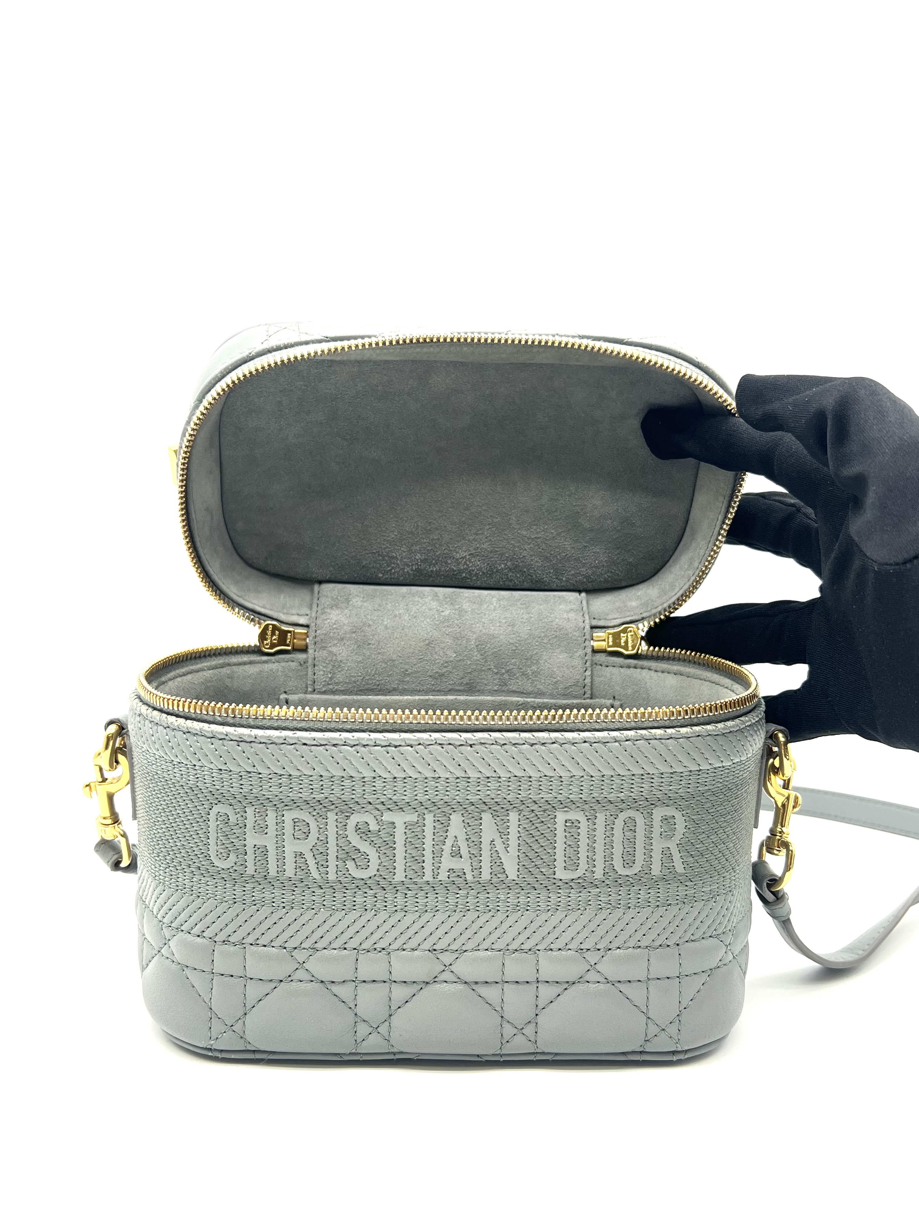 Pre-Owned DIOR Vanity Case / Product Code: 26050603