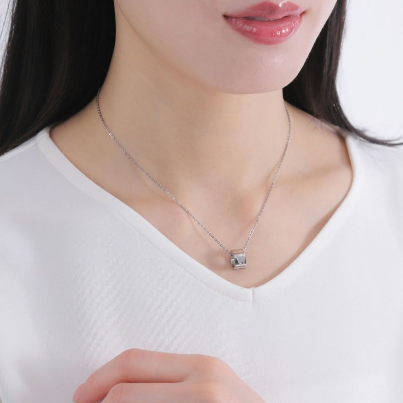 📦訂購 日本限定 White Clover 頸鏈(一套)