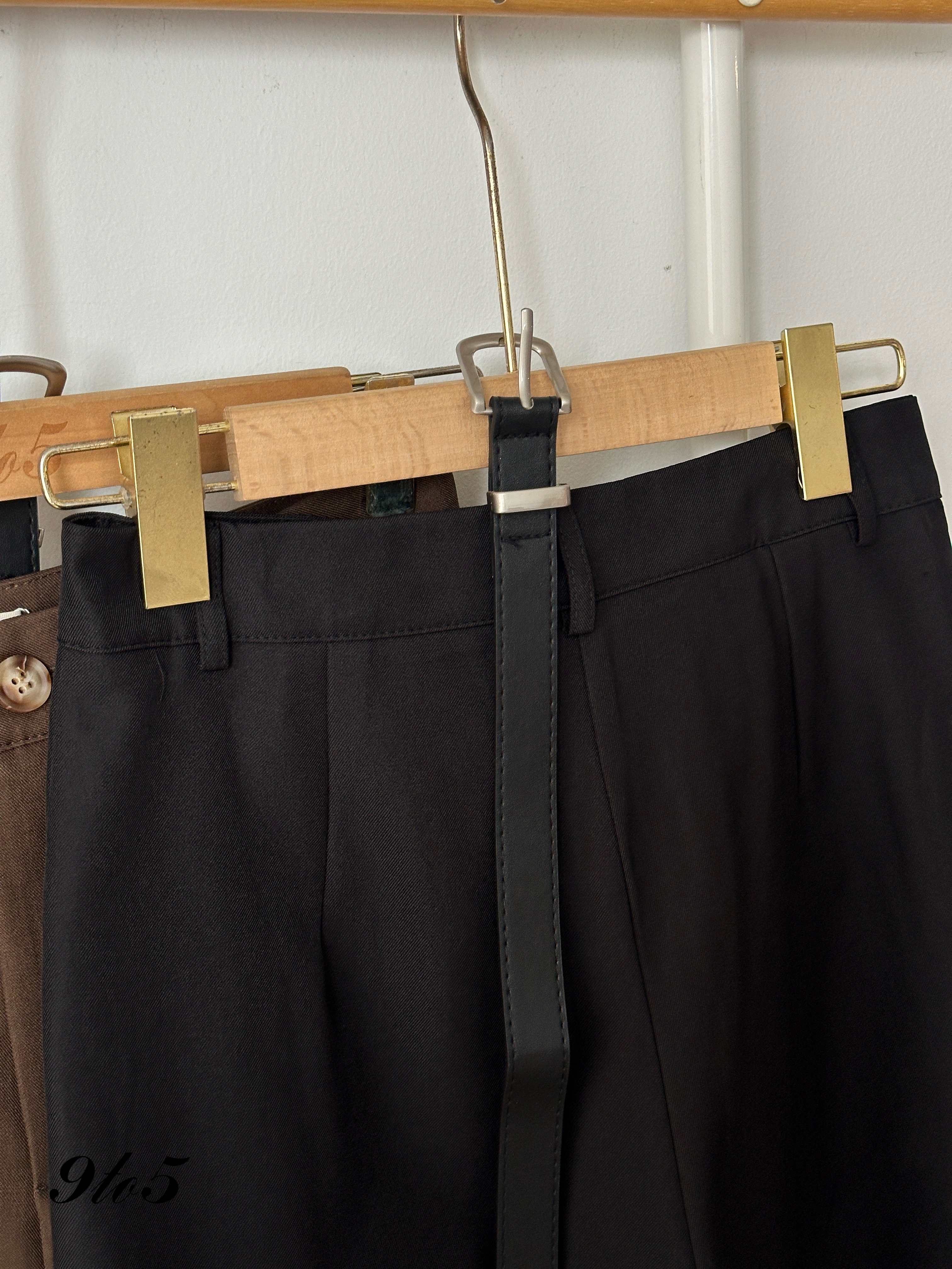 S1792 A Line Short Pants - Black & Brown