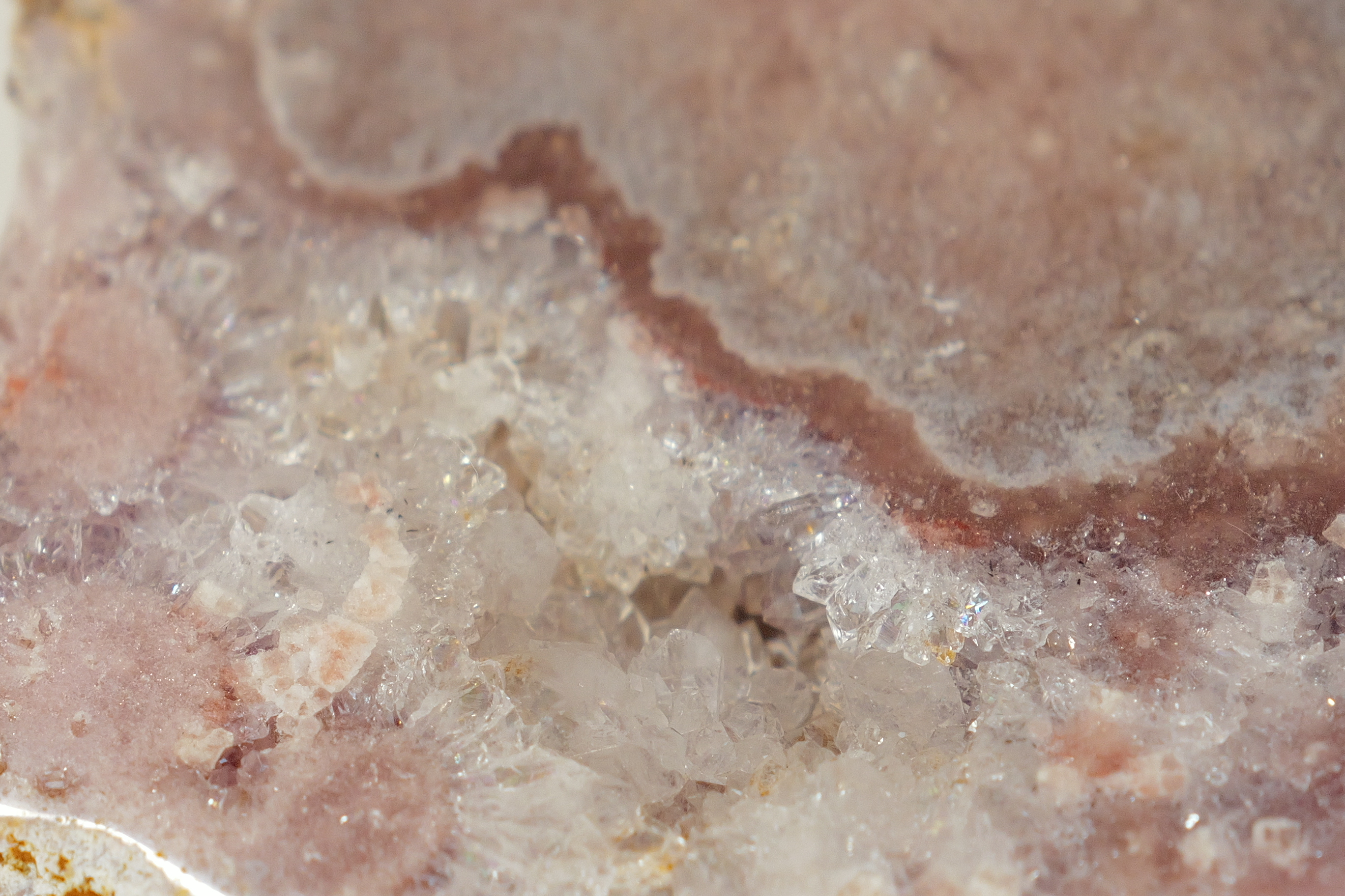 ༒19.8cm粉紅紫水晶 晶牙原石 連托架擺件༒PA.7008C2AGAA8-RA22*9em