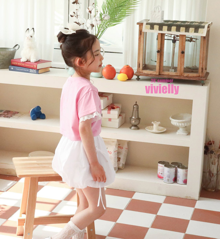 🇰🇷Vivielly tee