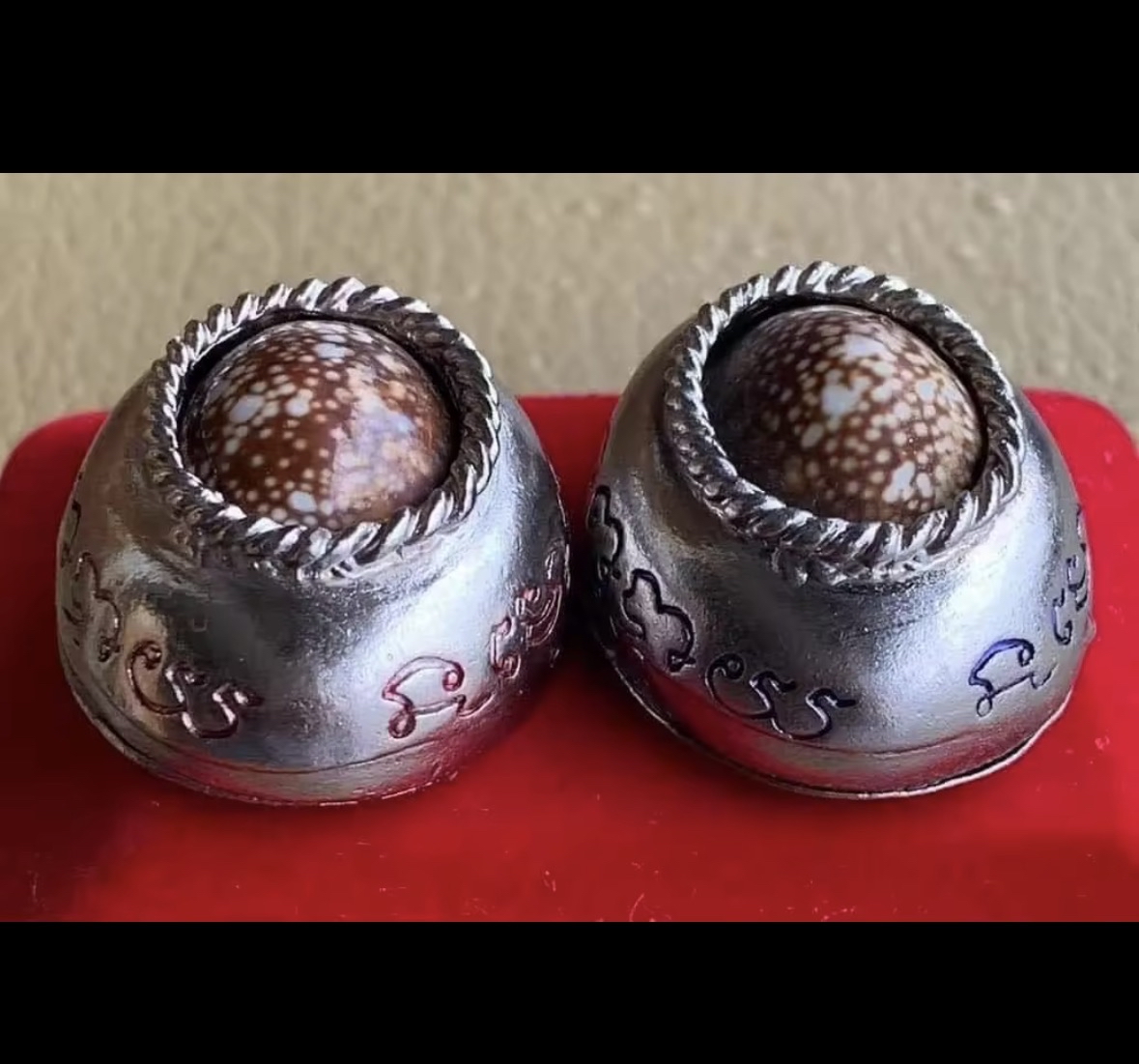 龍婆汶瑪 首版鑄造虎頭招財擋降貝，至富「財源滾滾」系列