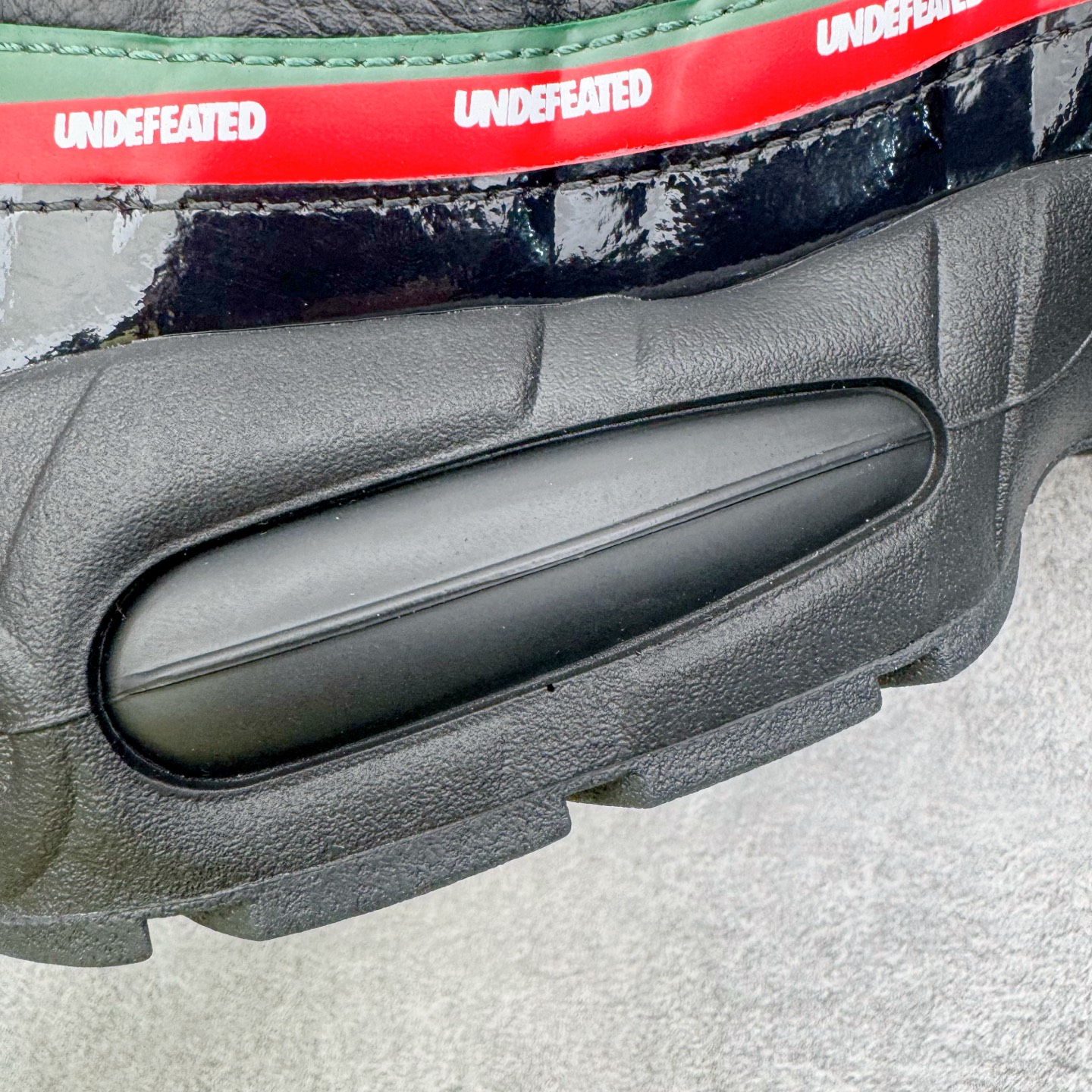 UNDEFEATED x Nike Air Max 95 IB4453-001