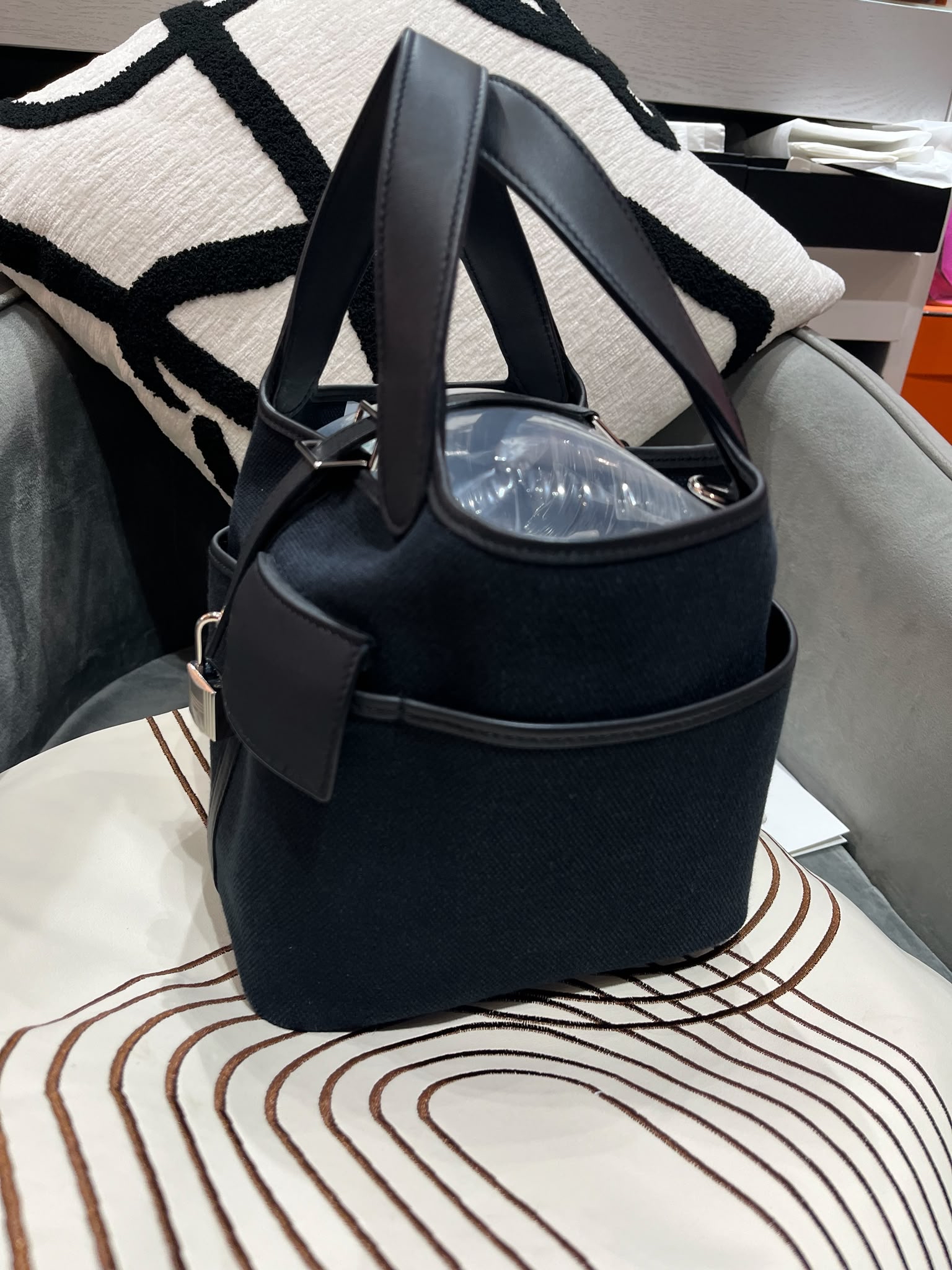 HERMES PICOTIN 18 LOCK POCKET cargo,stamp Z 100%Authentic, 98%New ✅收據✅key lock✅ dust bag✅box 