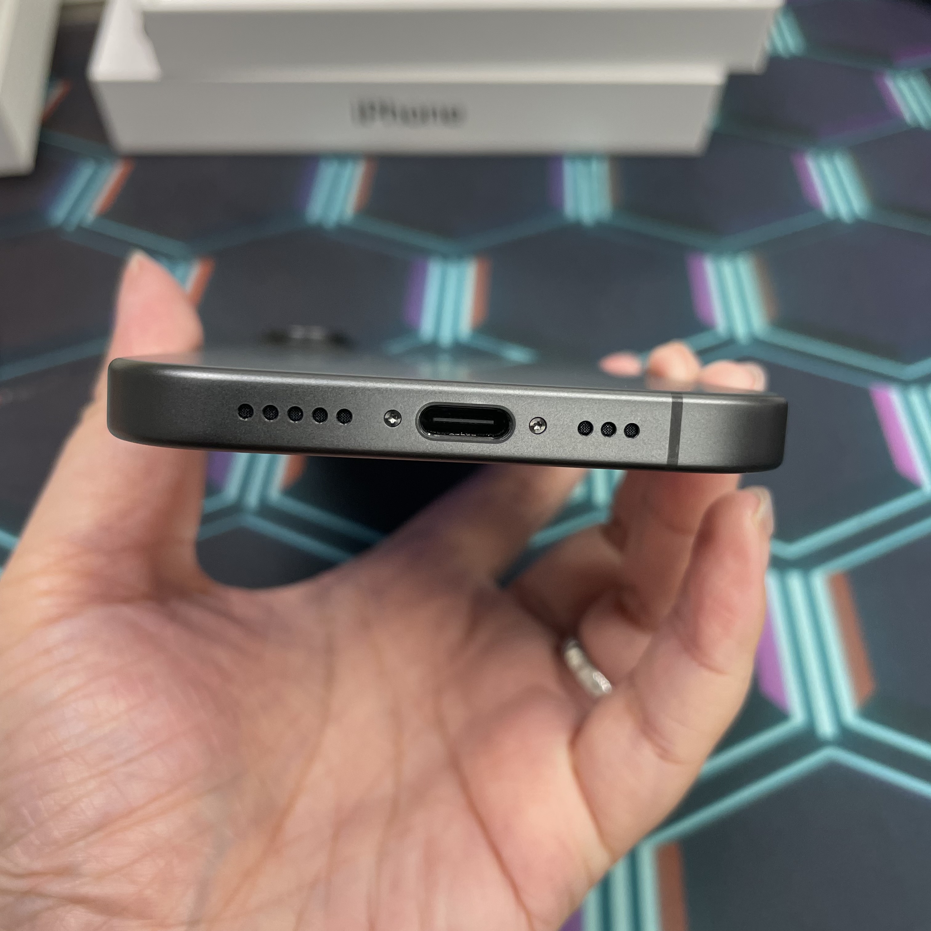 *8045 17 完美機 256GB 電100 黑色 black