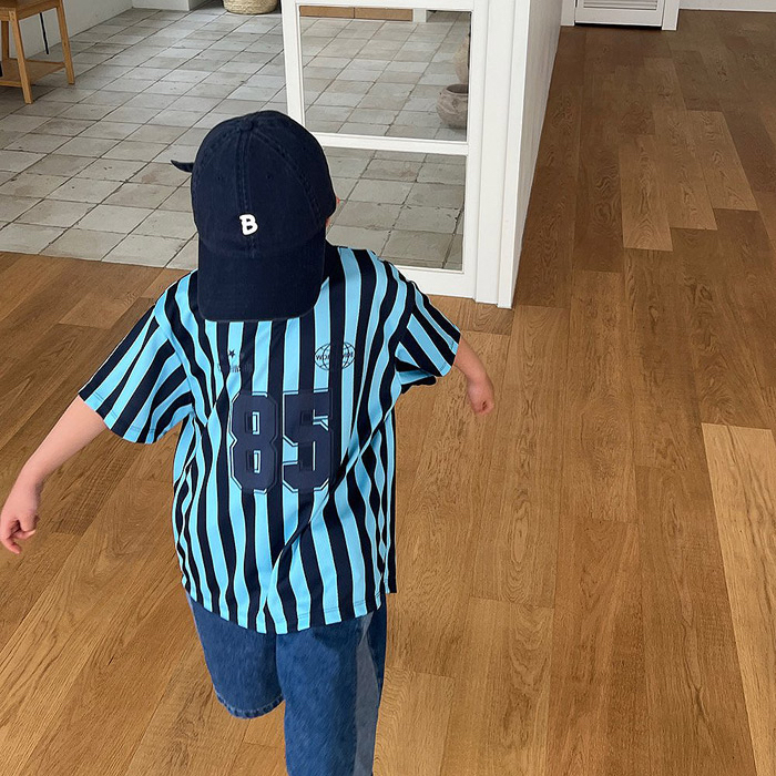 🇰🇷middle name tee